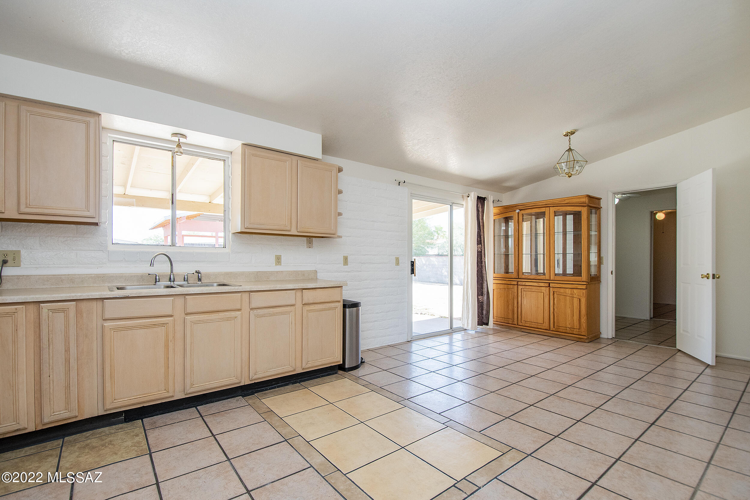 Casas Adobes Park (416-540) - Residential