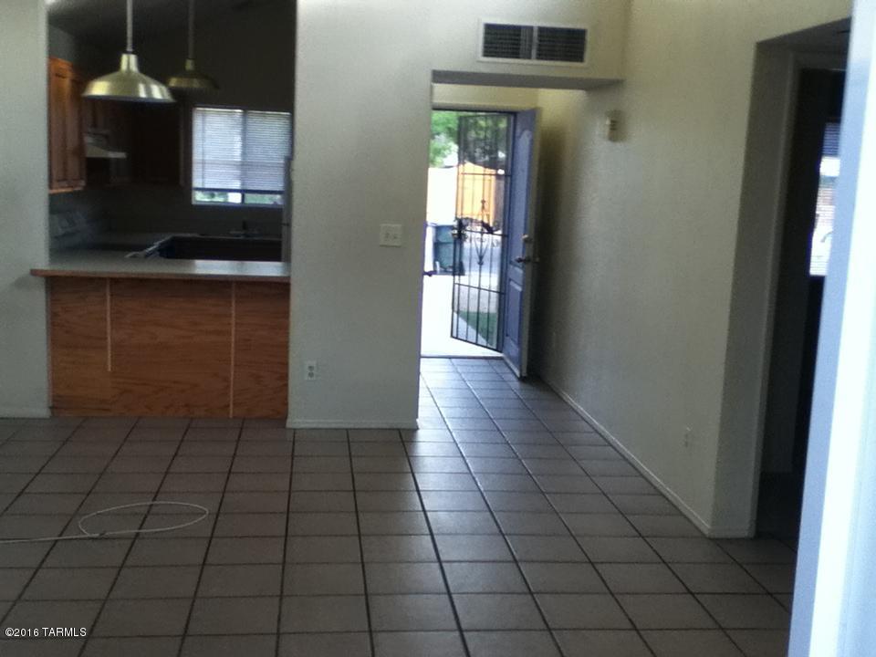 Craycroft - Residential Lease