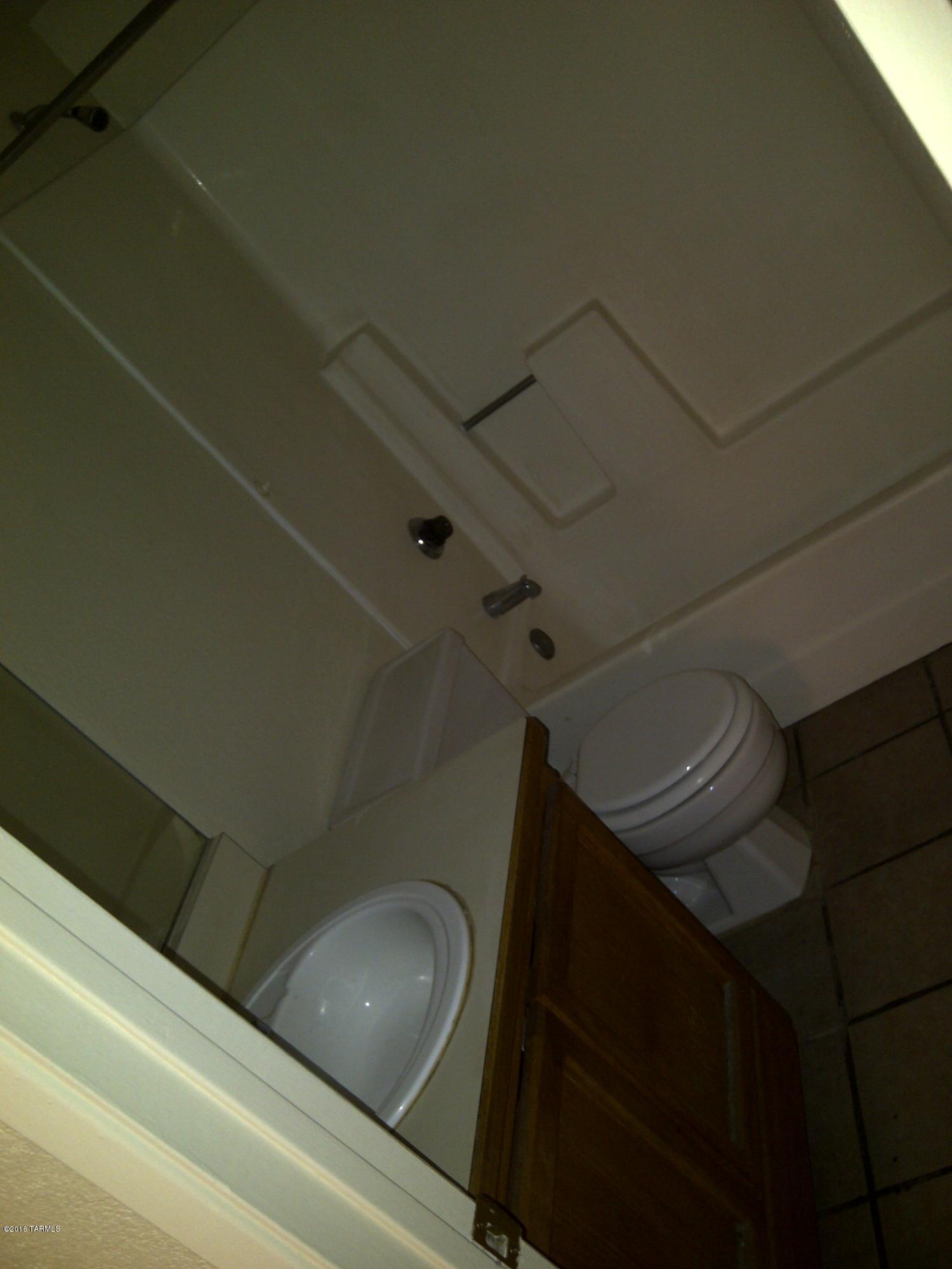 Craycroft - Residential Lease