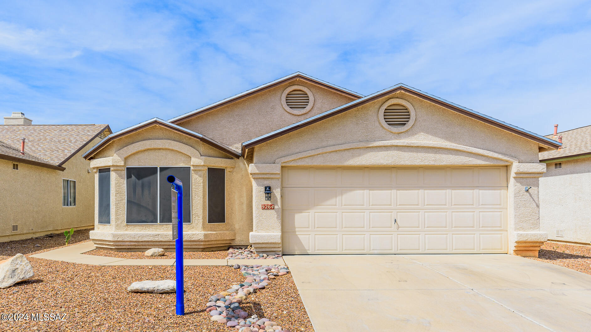 Rita Ranch!  Vail School District!  This 1569 SF single level home features 3 Beds and 2 baths!  Vaulted Ceilings!  Open floor plan!  Spacious kitchen features newer appliances, large pantry, and refinished cabinets!  Split bedroom plan for extra privacy! Primary bedroom features tiled flooring and primary bath features dual sinks, garden tub, and walk in tiled shower!  Guest bath features tiled shower as well!  Water softener already installed!  BRAND NEW ROOF!  No Poly Pipes! Washer and dryer included!  Extra storage cabinets in the garage! Private backyard features large extended patio!  Schedule your showing today!