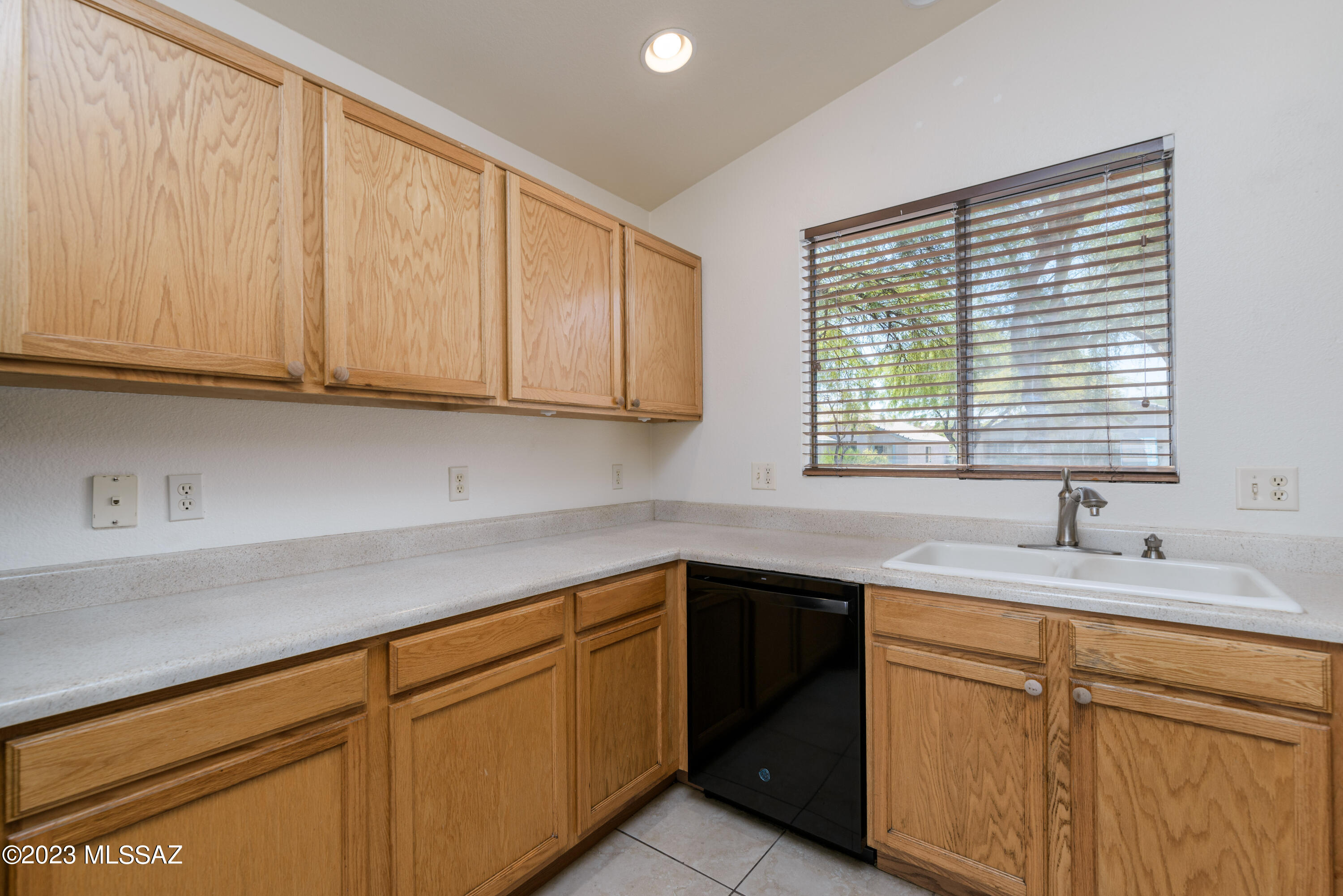 Mona Lisa Heights II - Residential