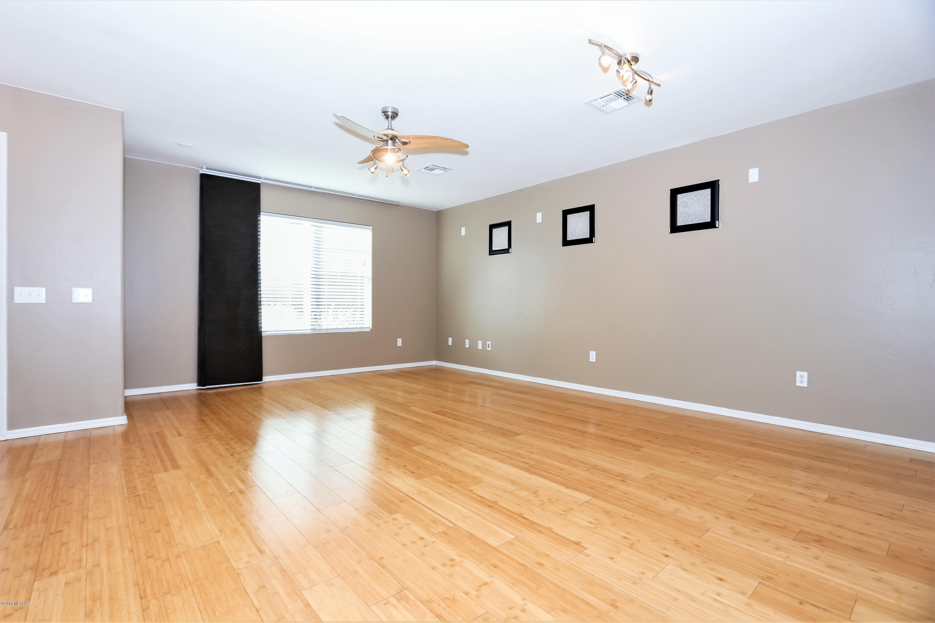 Sierra Morado Unit 2 East - Residential
