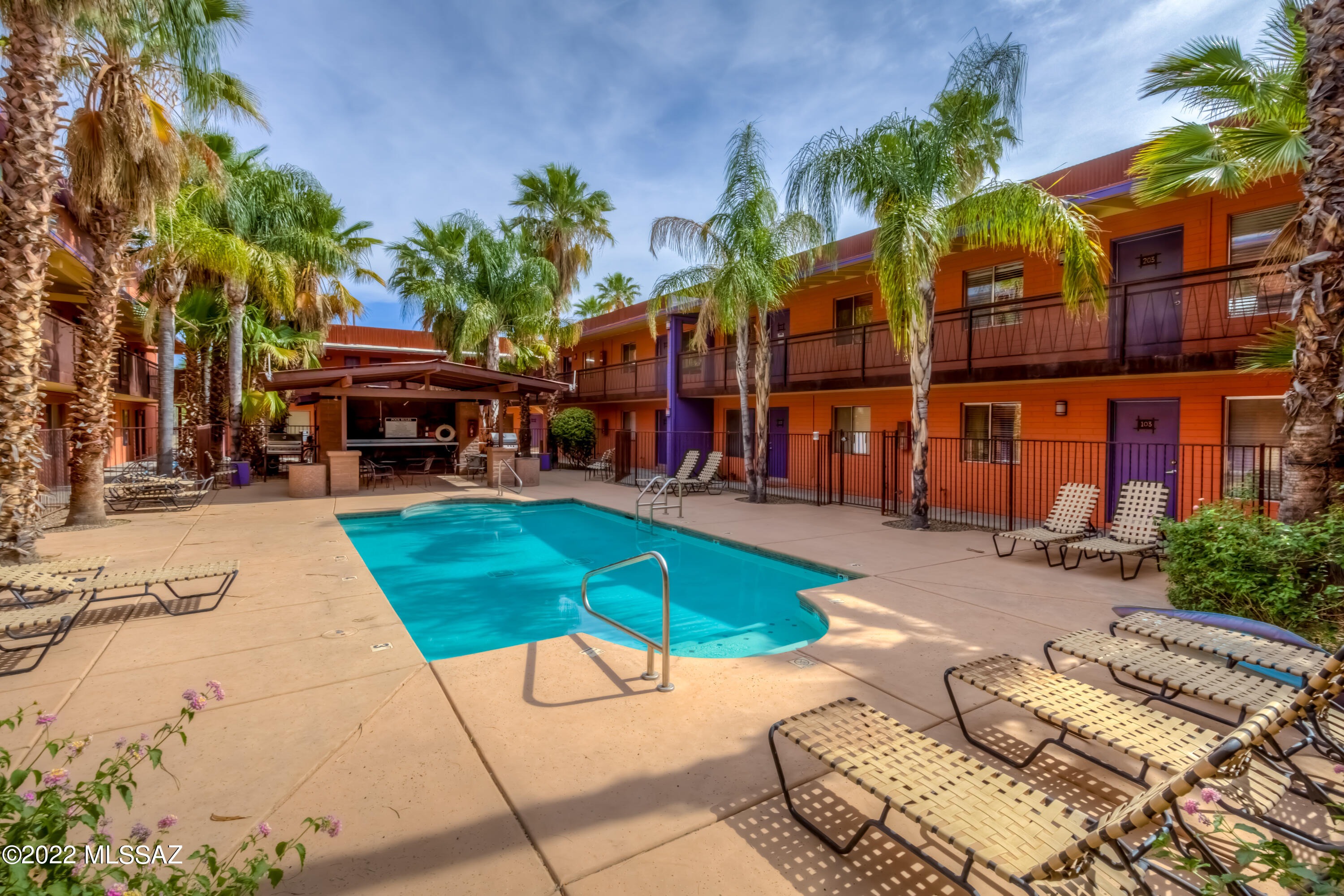 10th Street Condominiums - Residential
