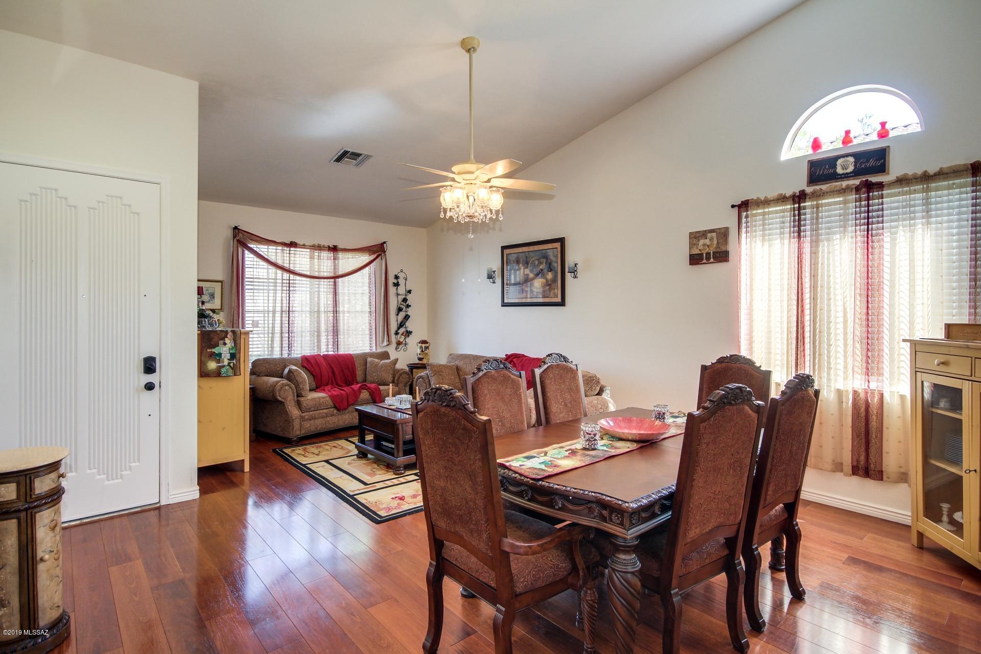 Catalina at Canada Hills (1-61) - Residential