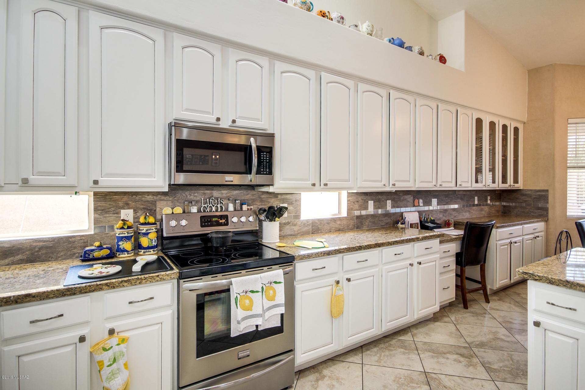 Catalina at Canada Hills (1-61) - Residential