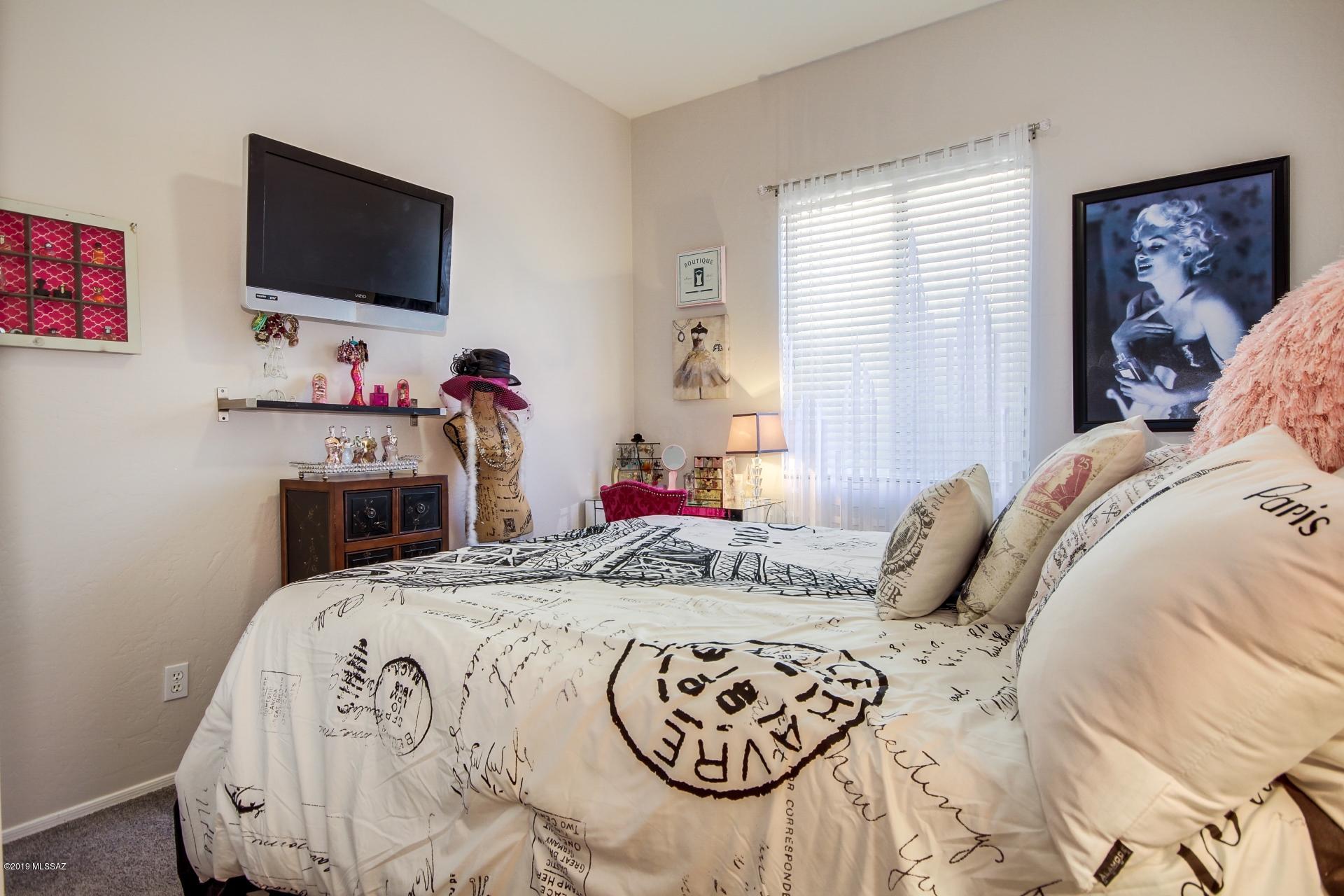Catalina at Canada Hills (1-61) - Residential