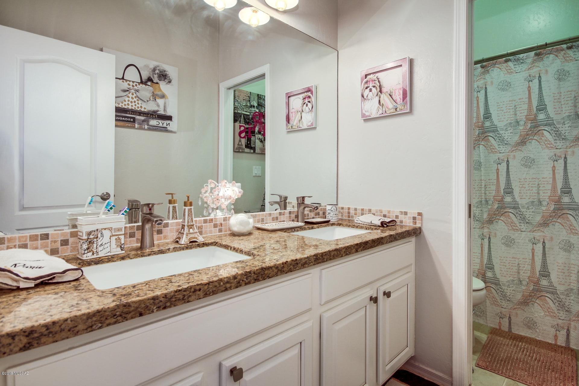 Catalina at Canada Hills (1-61) - Residential