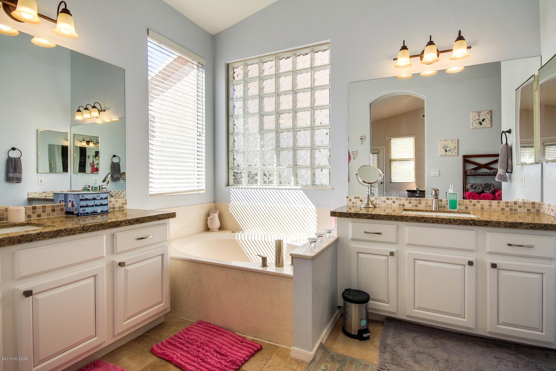 Catalina at Canada Hills (1-61) - Residential