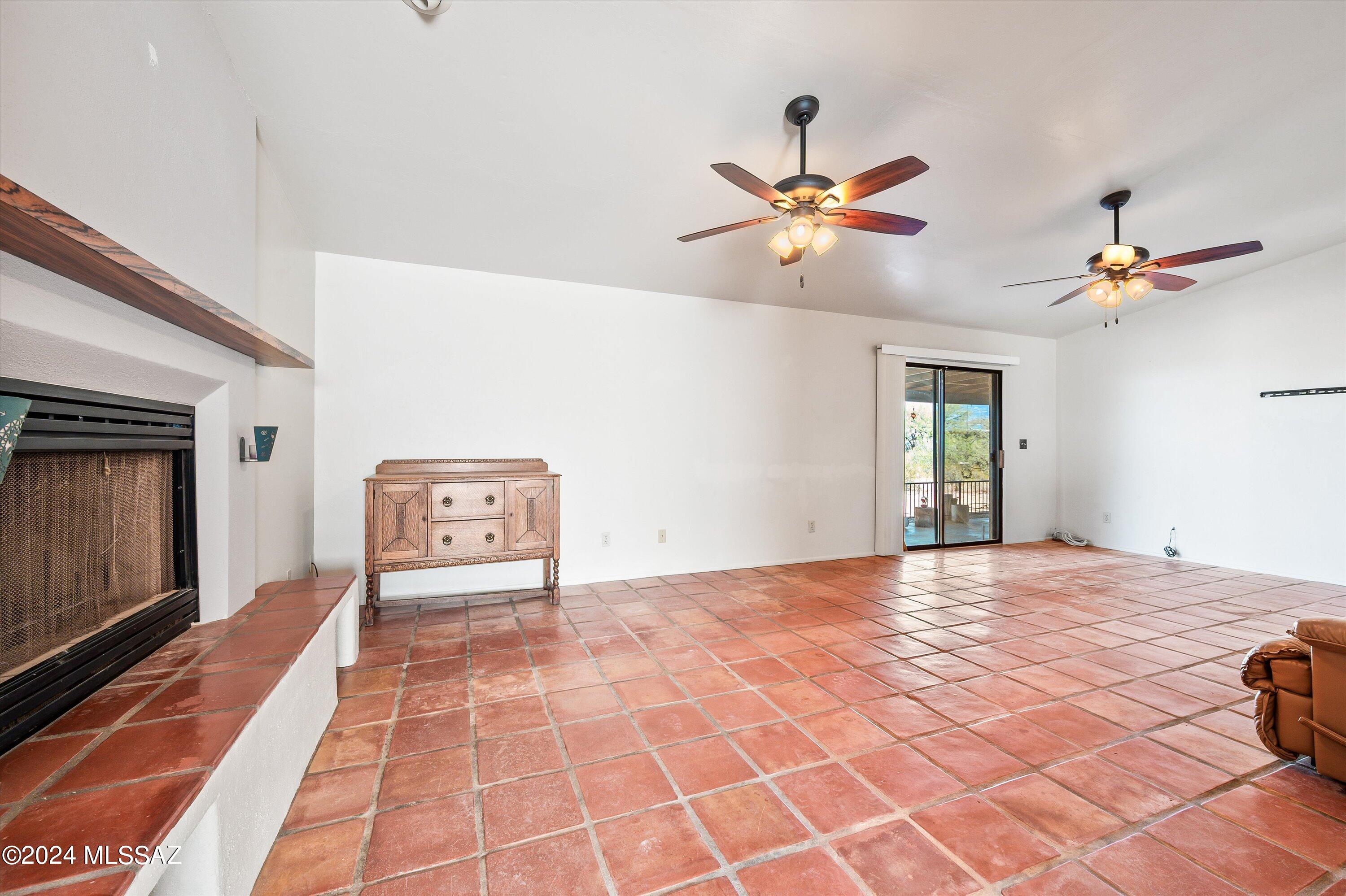 Rincon Mesa Est - Residential
