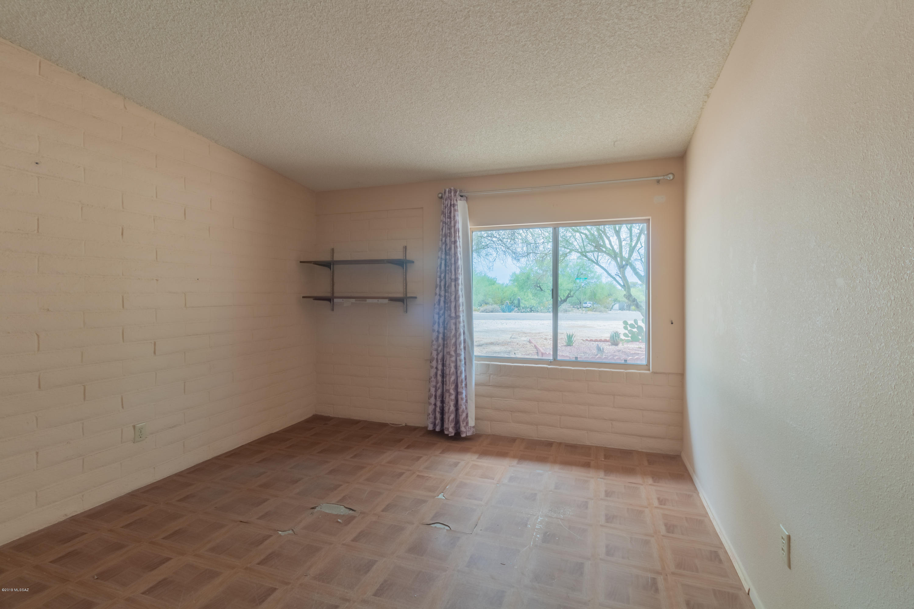 Casas Adobes West (1-220) - Residential