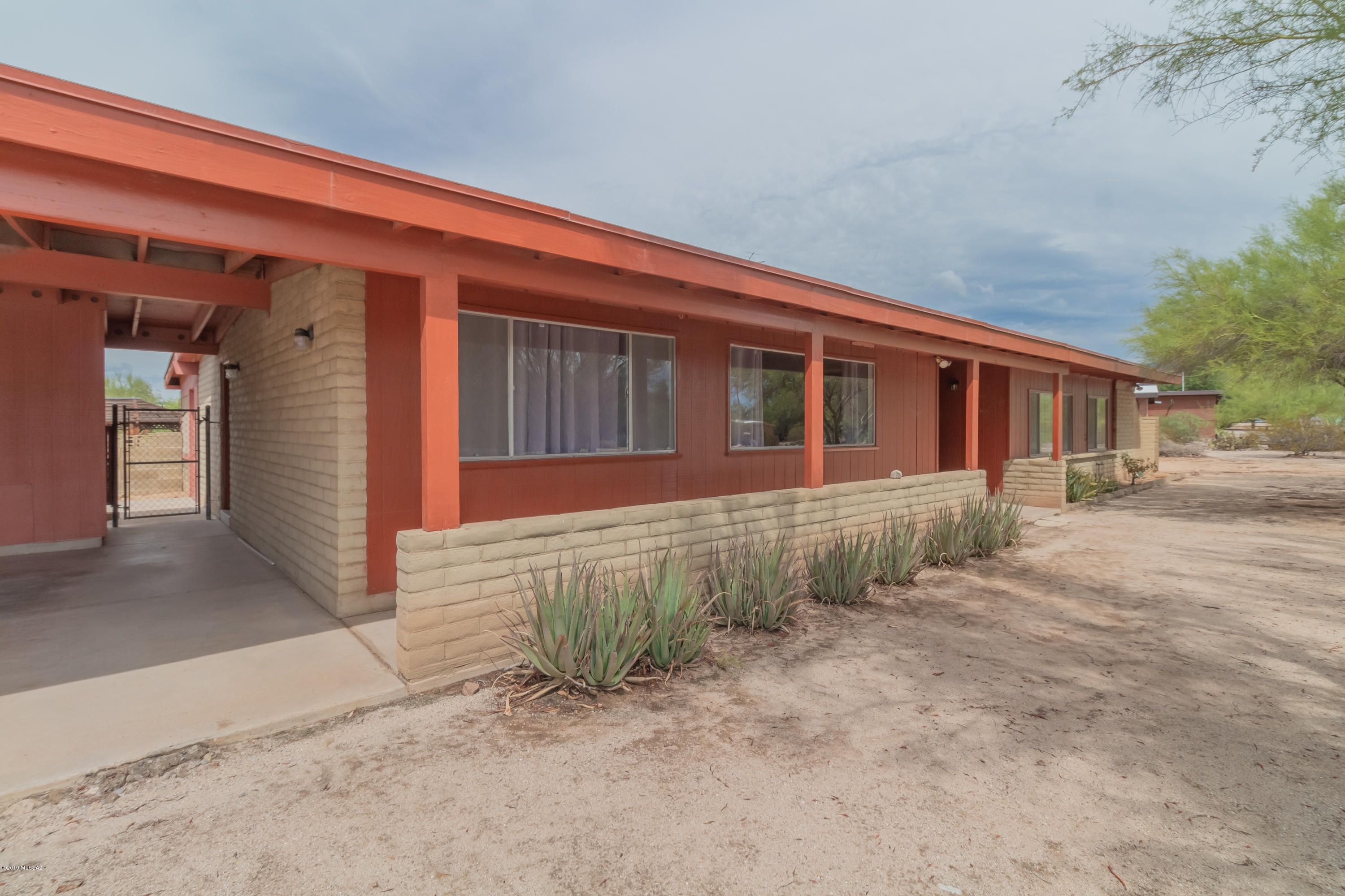 Casas Adobes West (1-220) - Residential