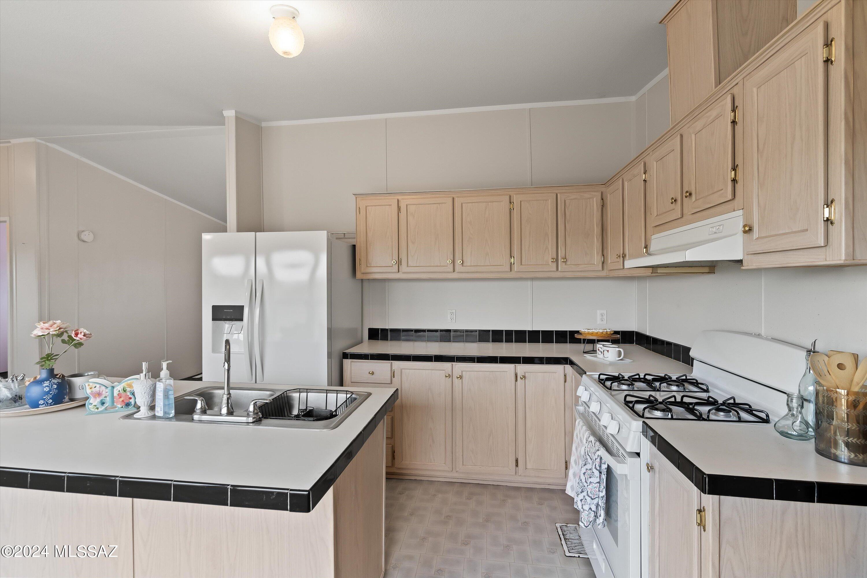 Rancho Del Sol Lindo (123-438) - Residential
