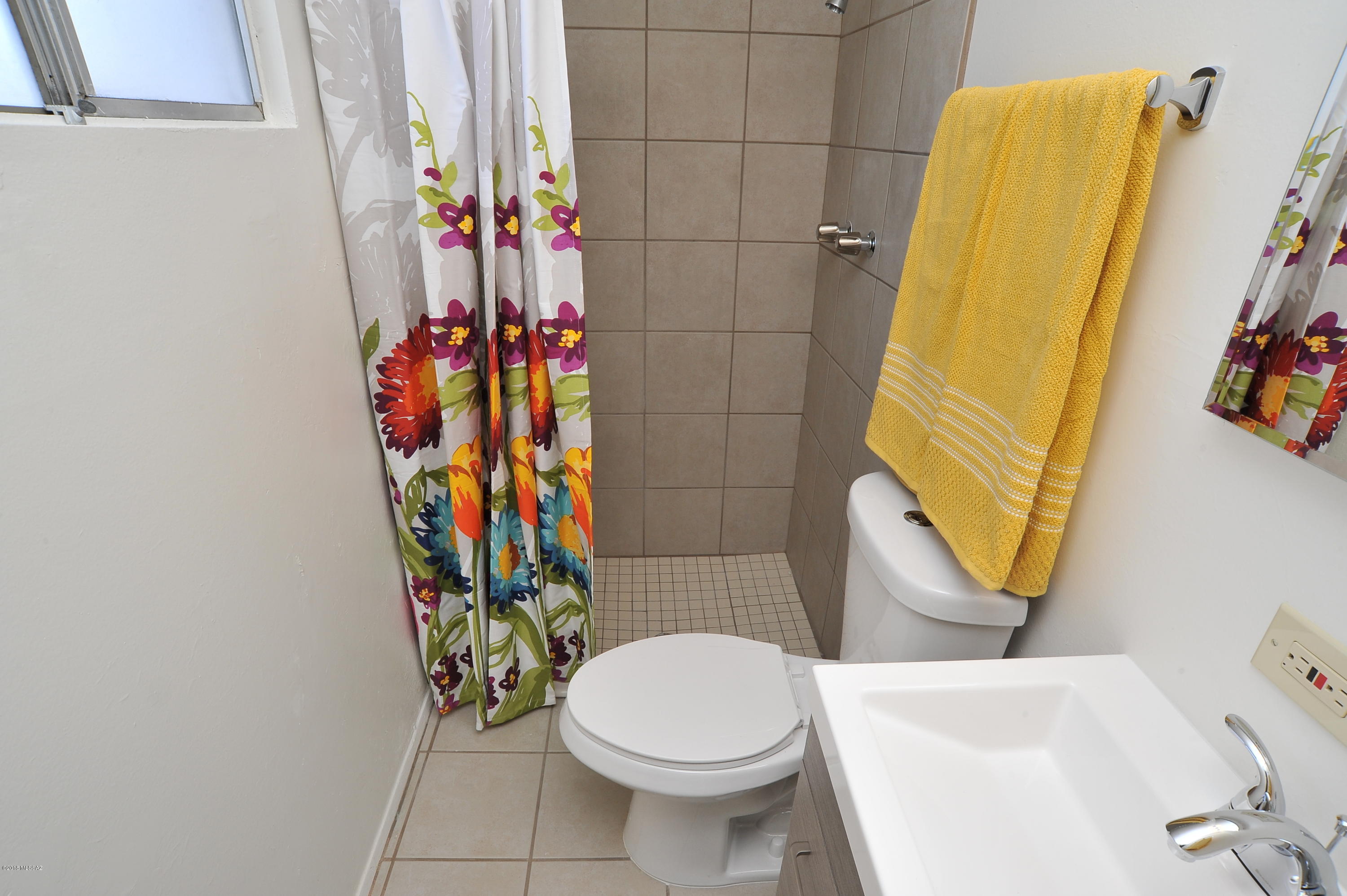 Manana Grande ''''D'''' (425-506) - Residential