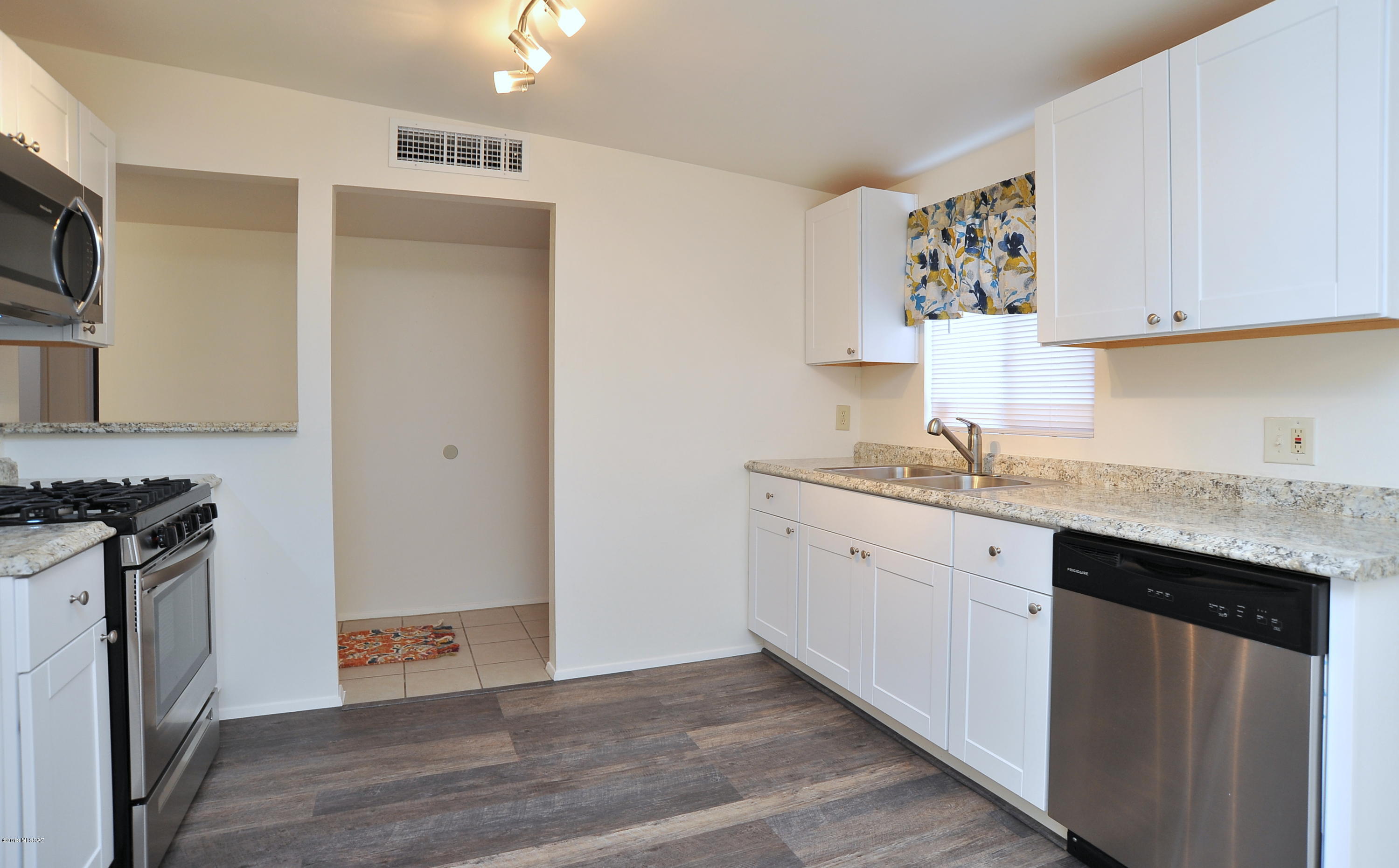 Seller will accept or counter offers between $150,000 and $159,900. Agent/Owner. Located in the East Side community of the Dietz subdivision awaits your newly renovated home! The remodeled kitchen features new counters and cabinetry, new flooring, and stainless appliances. New vanities in the bathrooms, and a remodeled laundry room/pantry off the kitchen features a new water heater. The property is not subject to an HOA and the large fenced backyard offers privacy and the space for your own creative touches. Priced competitively and move-in ready, come see it now before it's gone.