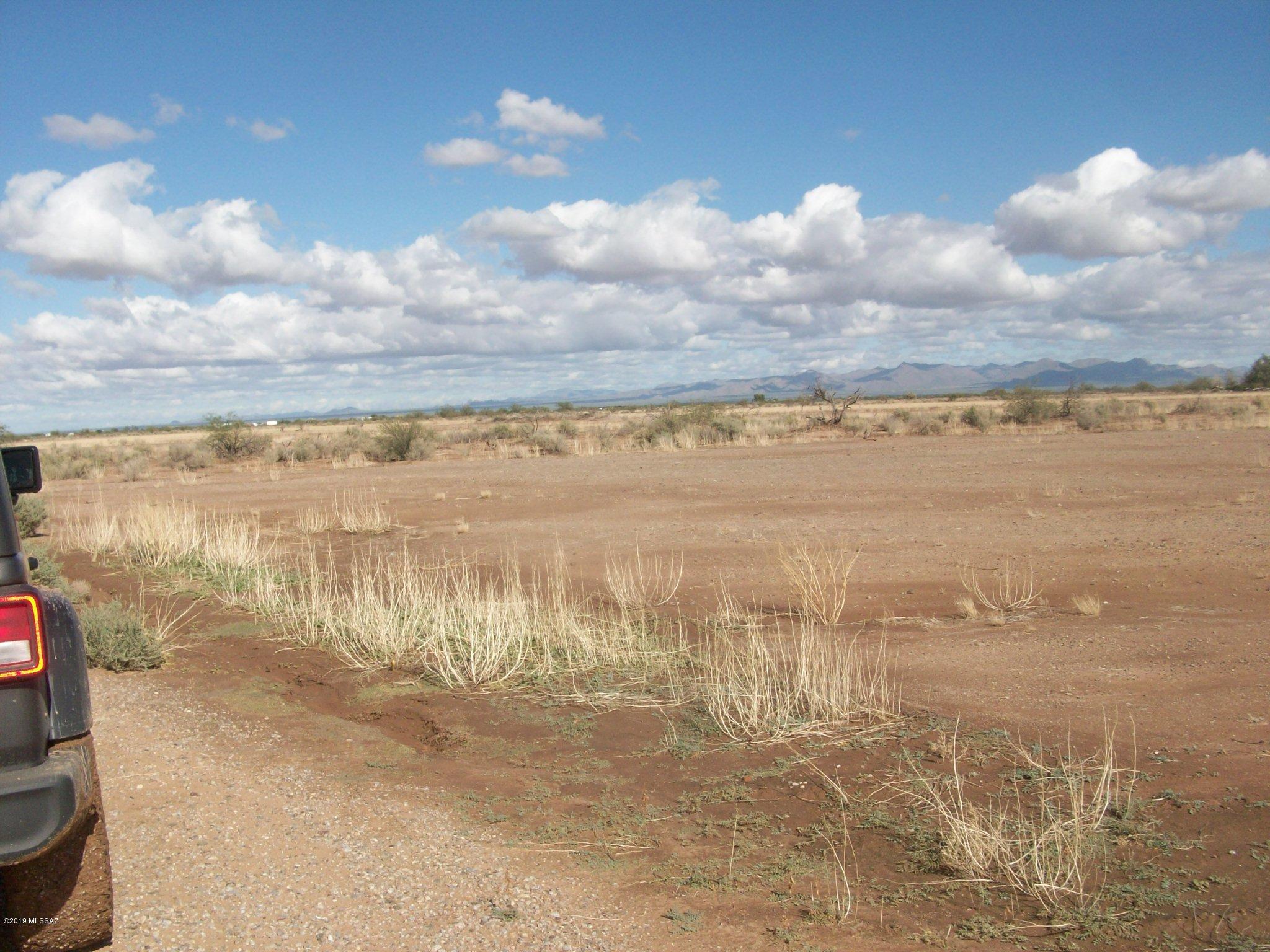Level 5 acre parcel - foreclosure property - shows evidence of previous irrigation - Utilities unknown - good dirt roads to property.
