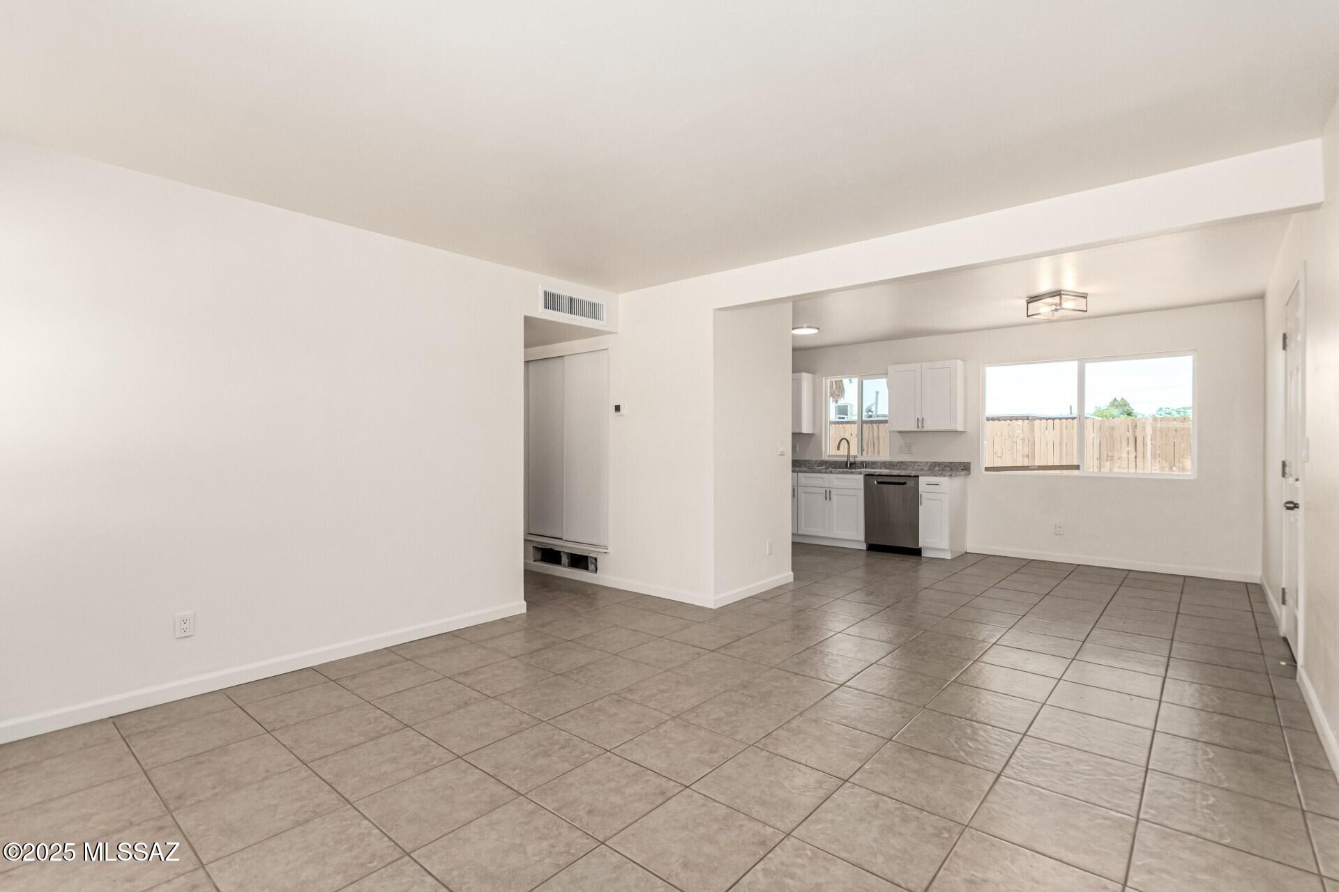 Escalante Heights No. 2 (173-307) - Residential