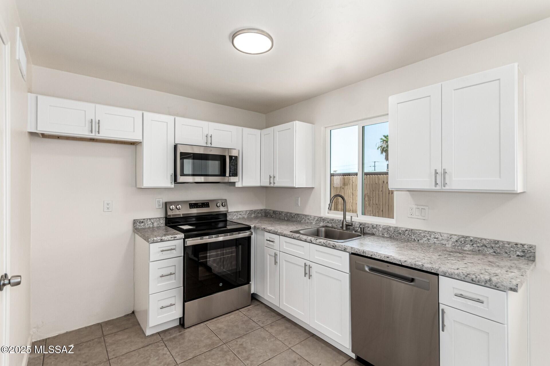Escalante Heights No. 2 (173-307) - Residential