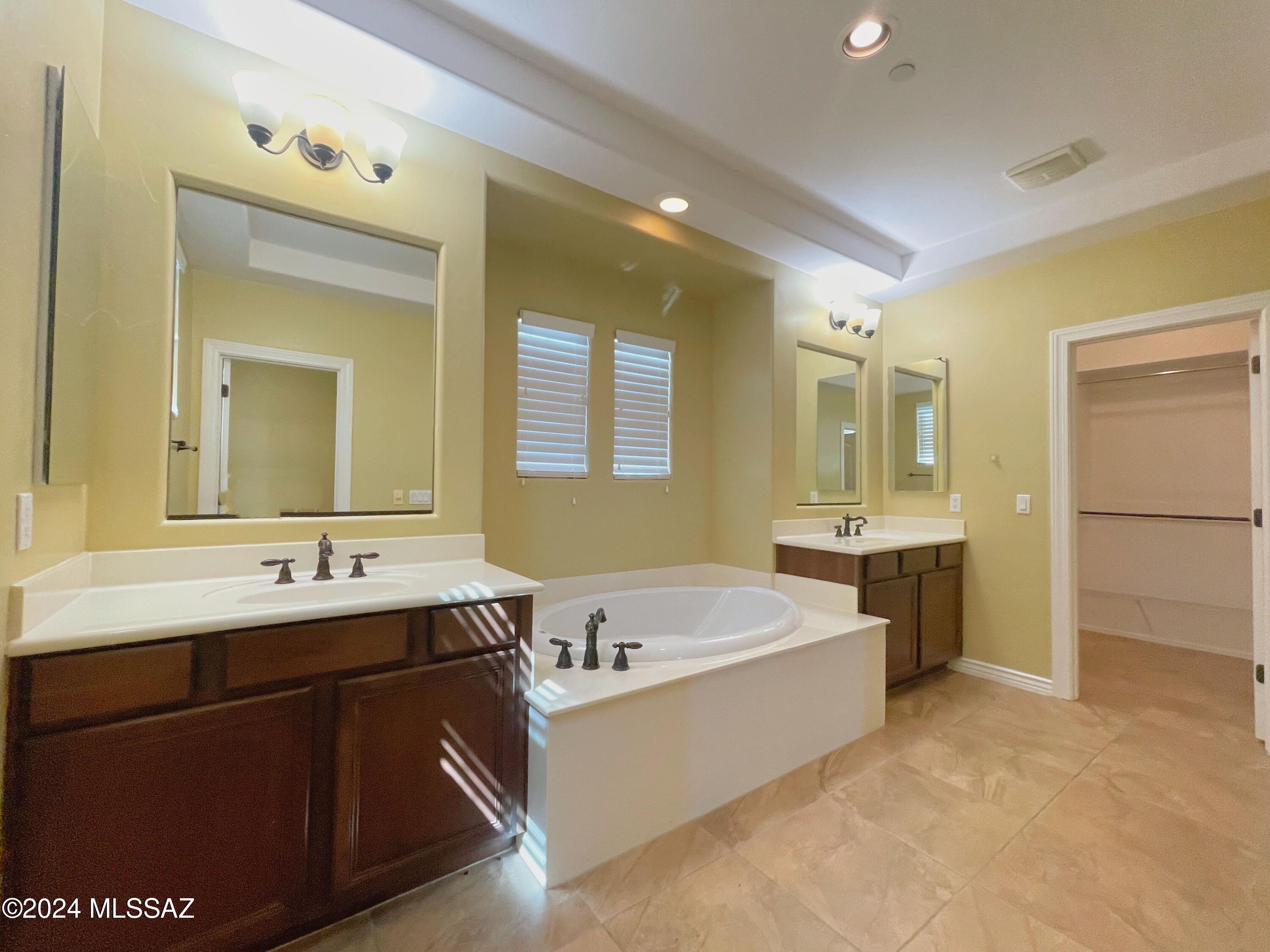 Rancho Vistoso Neighborhood 10 - Residential Lease