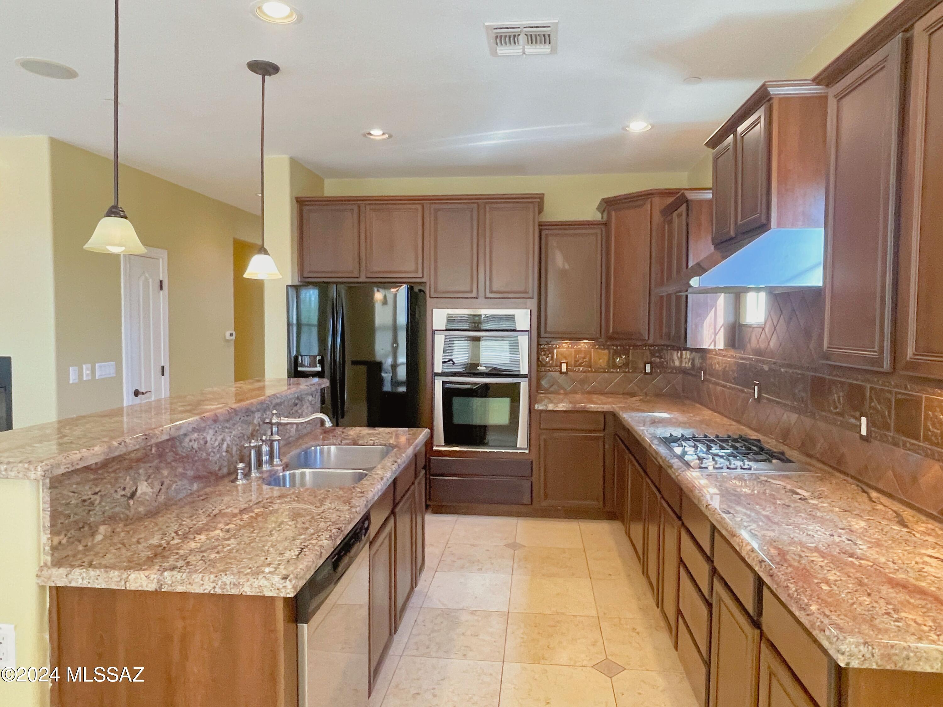 Rancho Vistoso Neighborhood 10 - Residential Lease
