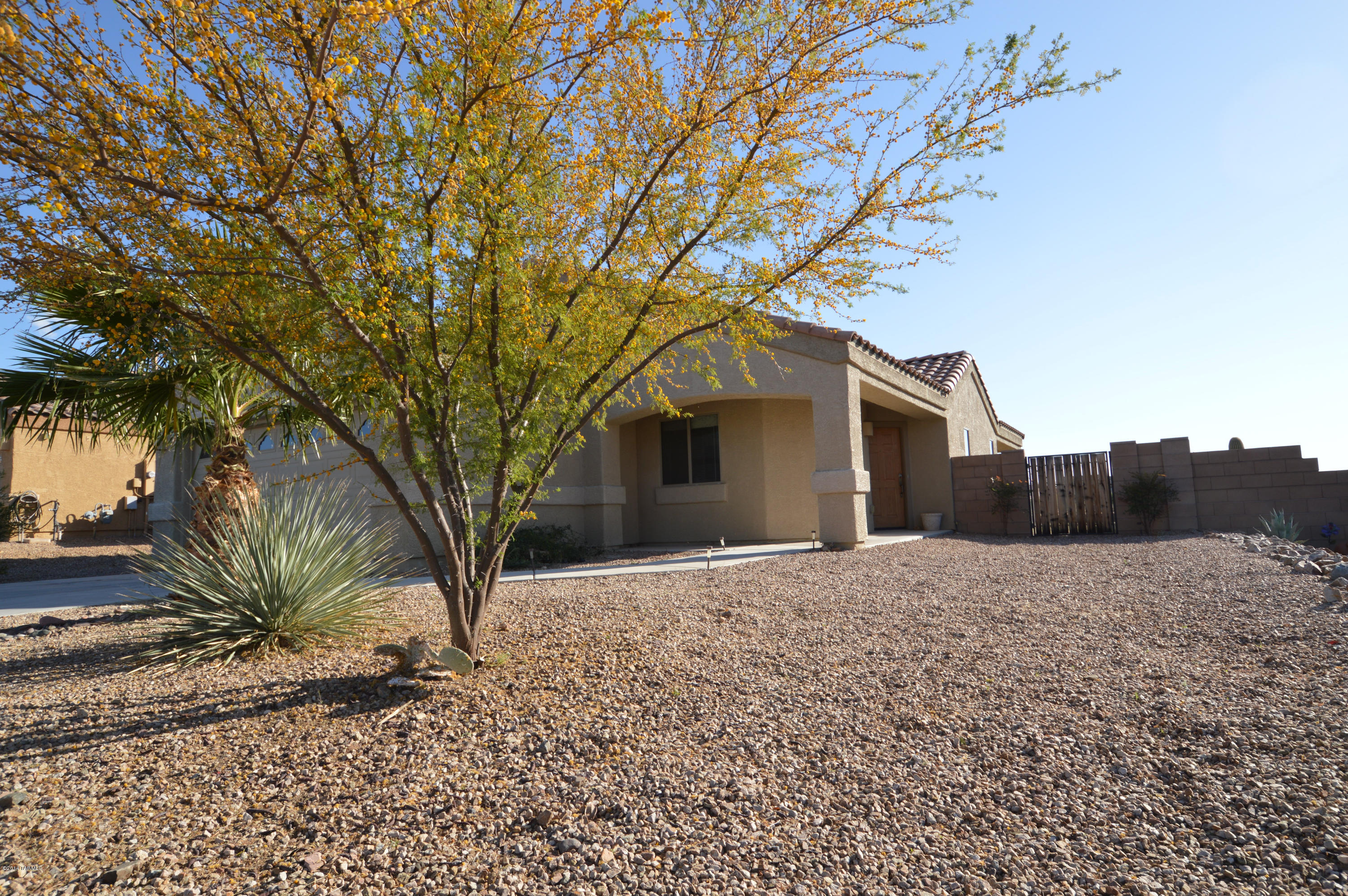 Oasis Santa Rita (1-298) - Residential Lease