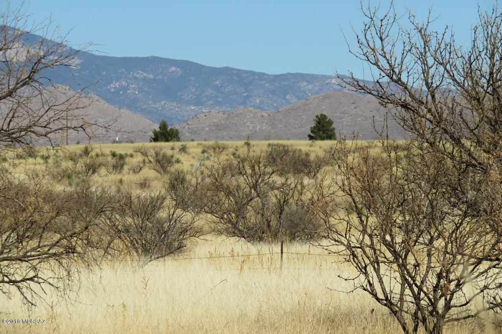 Mescal Lakes - Land