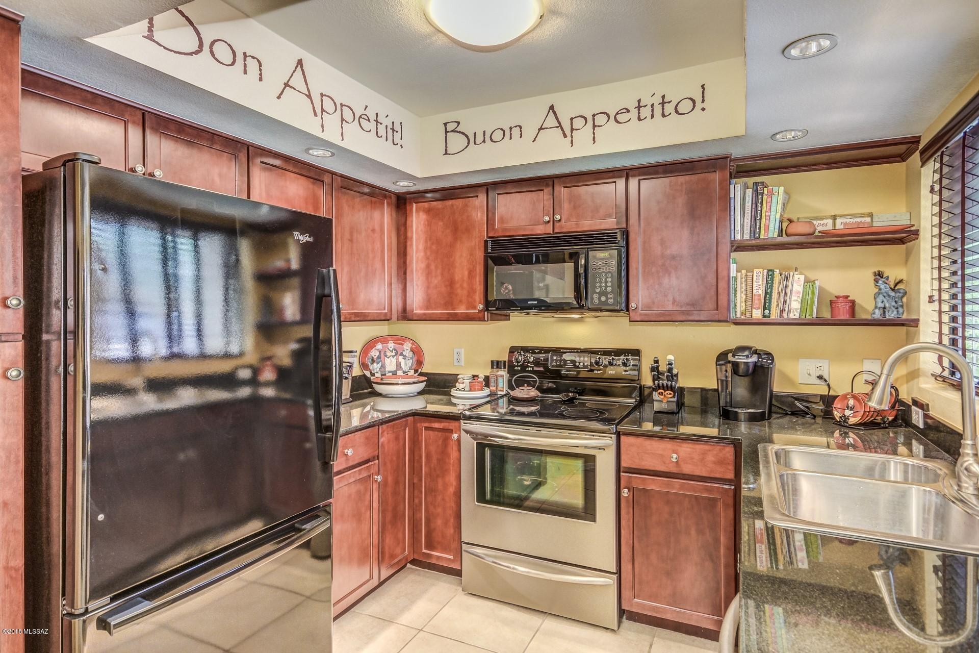 Villas at Sabino Canyon Condominiums - Residential