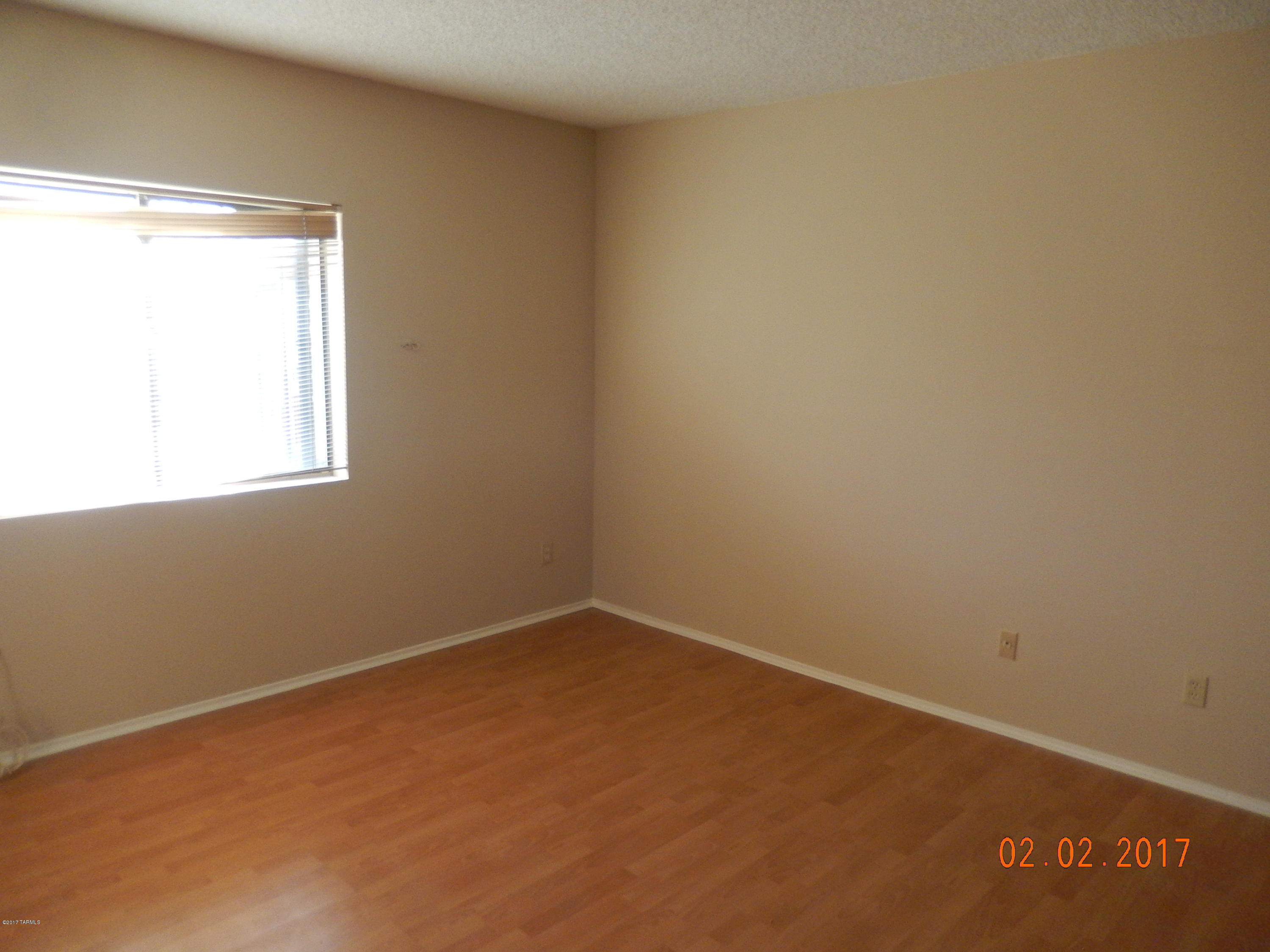 Mission Oaks (1-90) - Residential