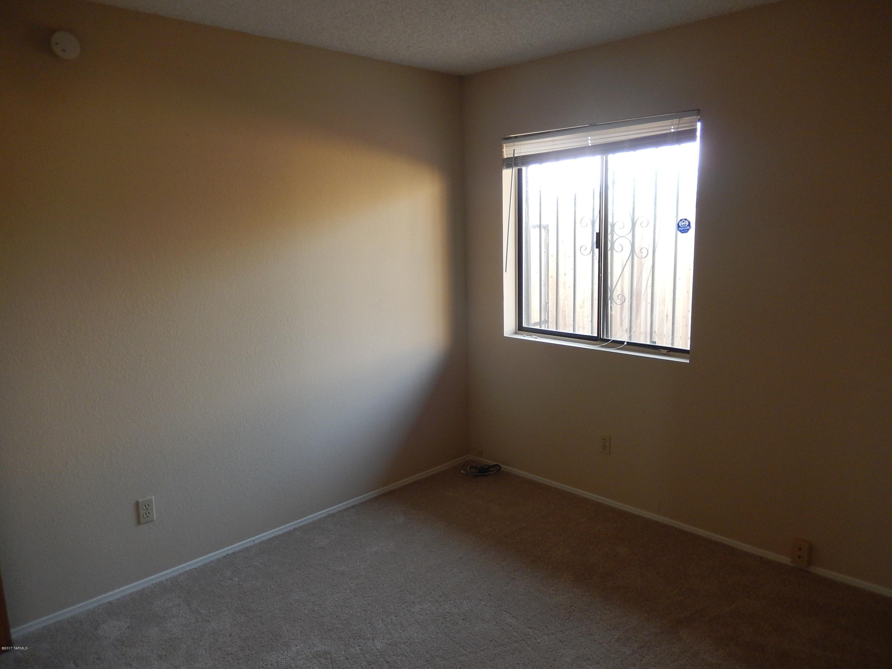 Mission Oaks (1-90) - Residential
