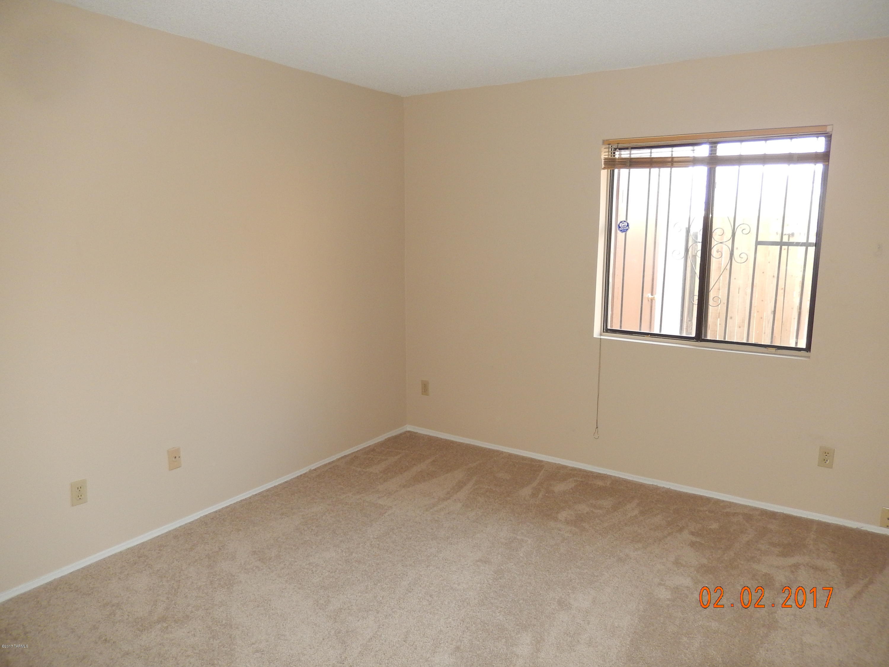 Mission Oaks (1-90) - Residential