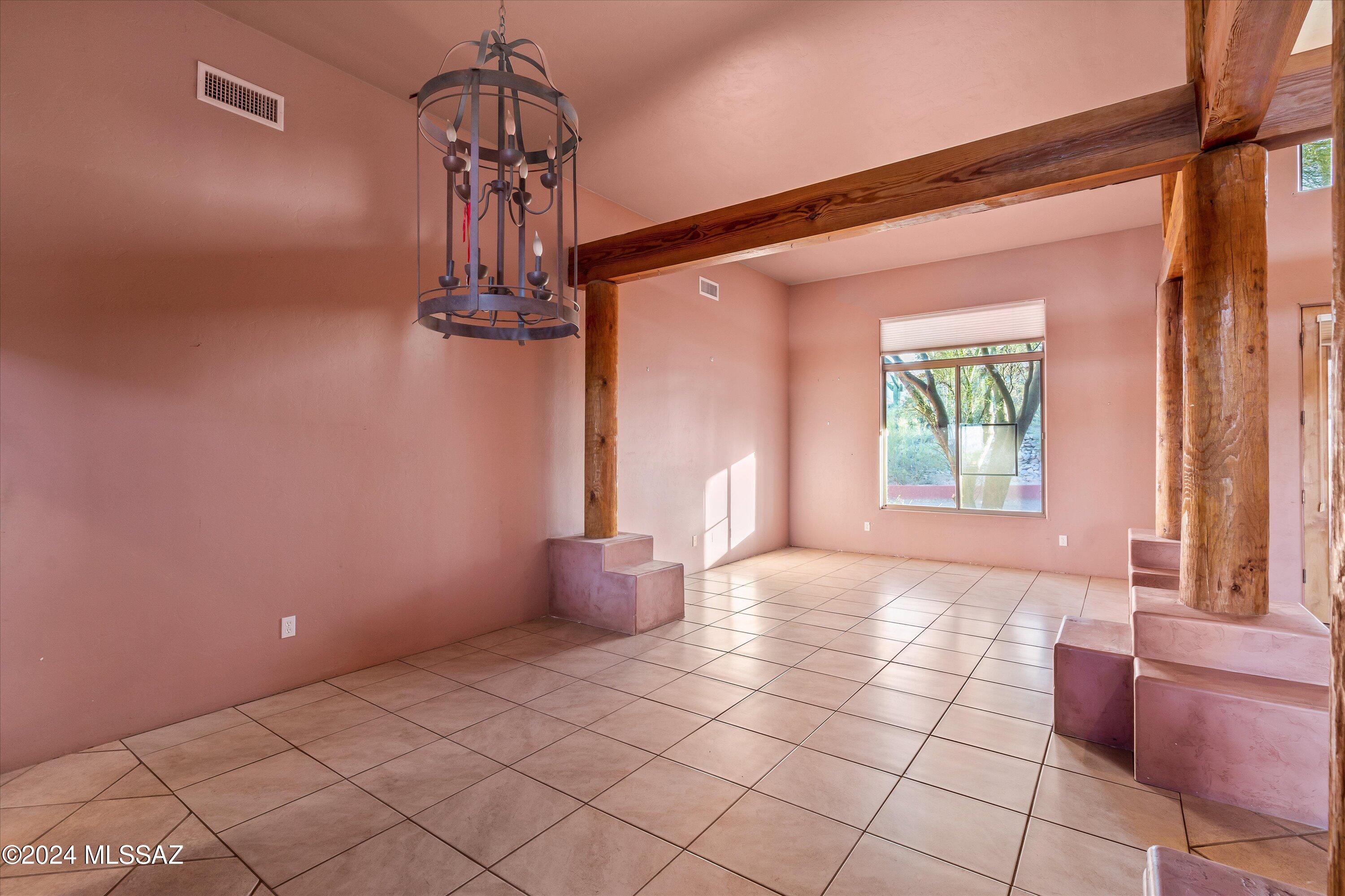 Los Arroyos Del Oeste (1-84) - Residential