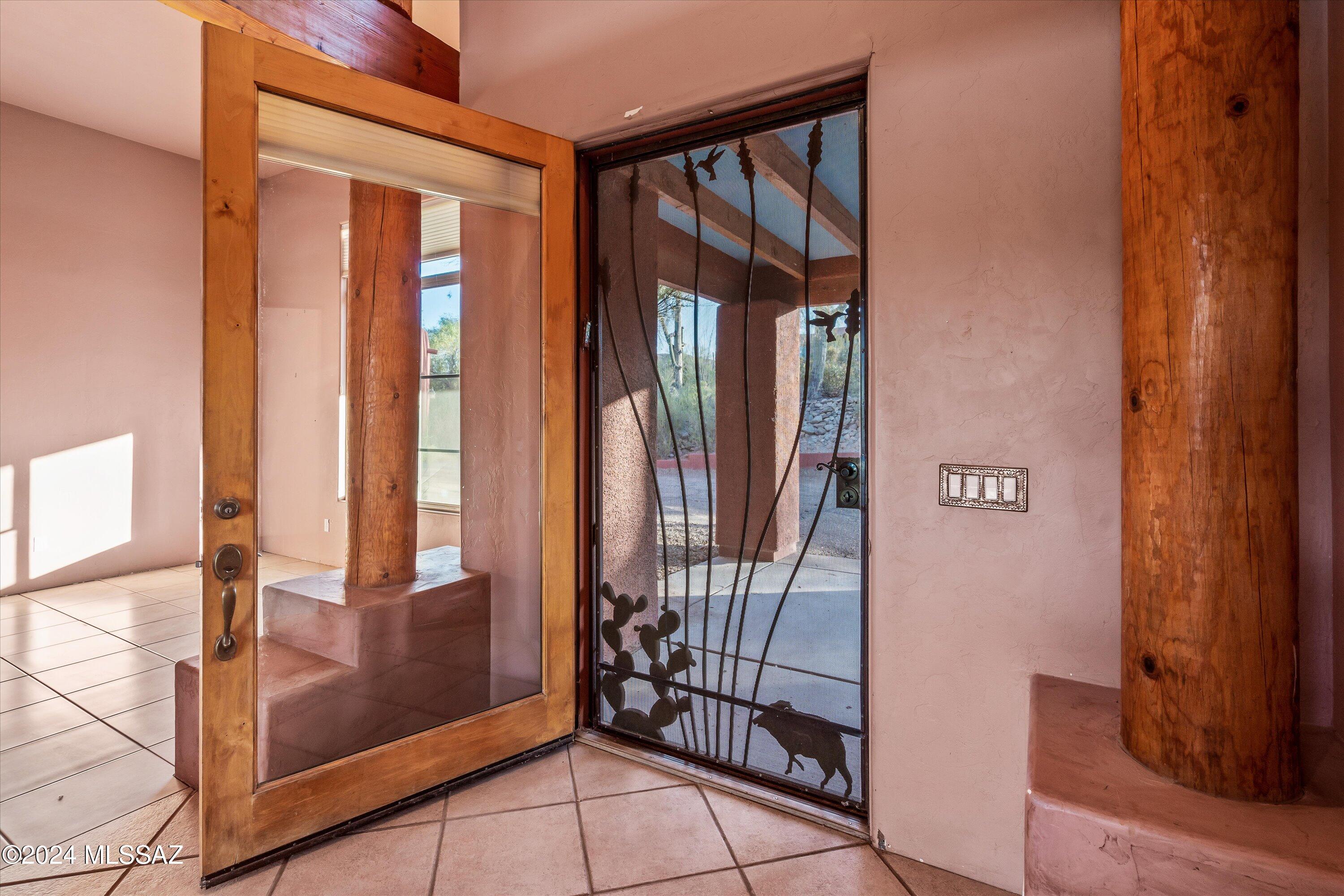 Los Arroyos Del Oeste (1-84) - Residential