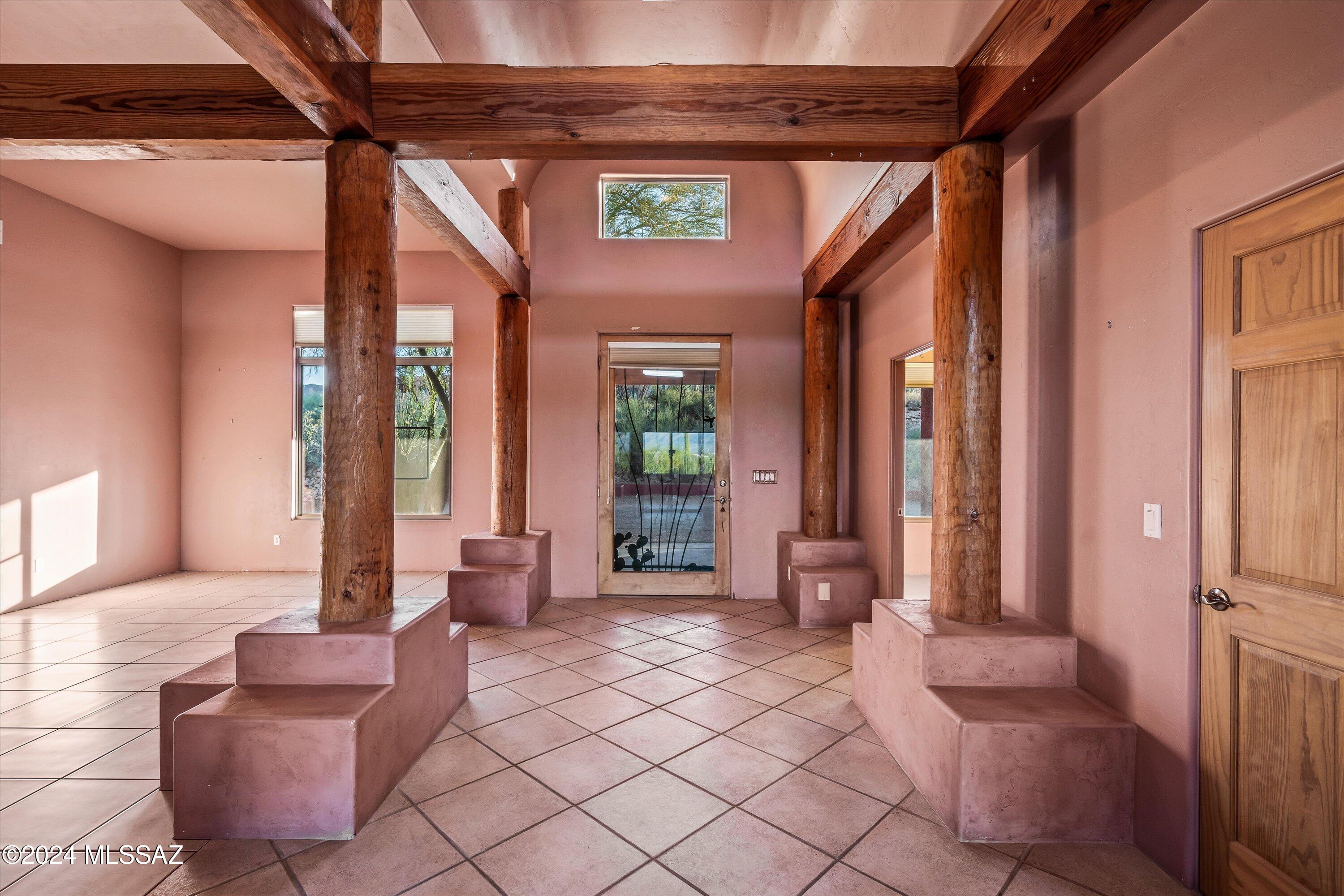 Los Arroyos Del Oeste (1-84) - Residential