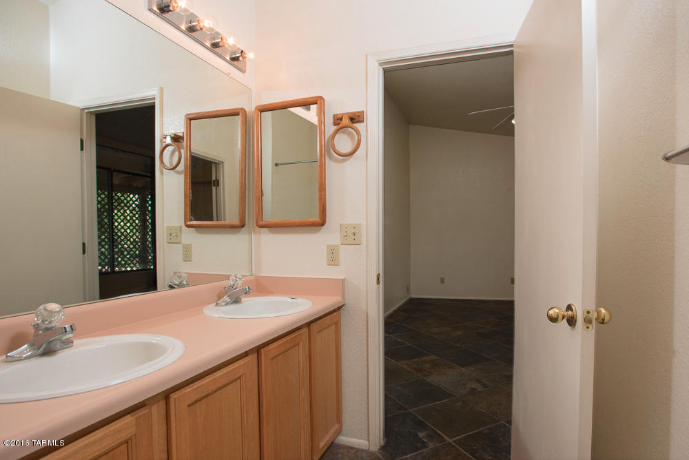 Elliott Homes At Rita Ranch (1-521) - Residential