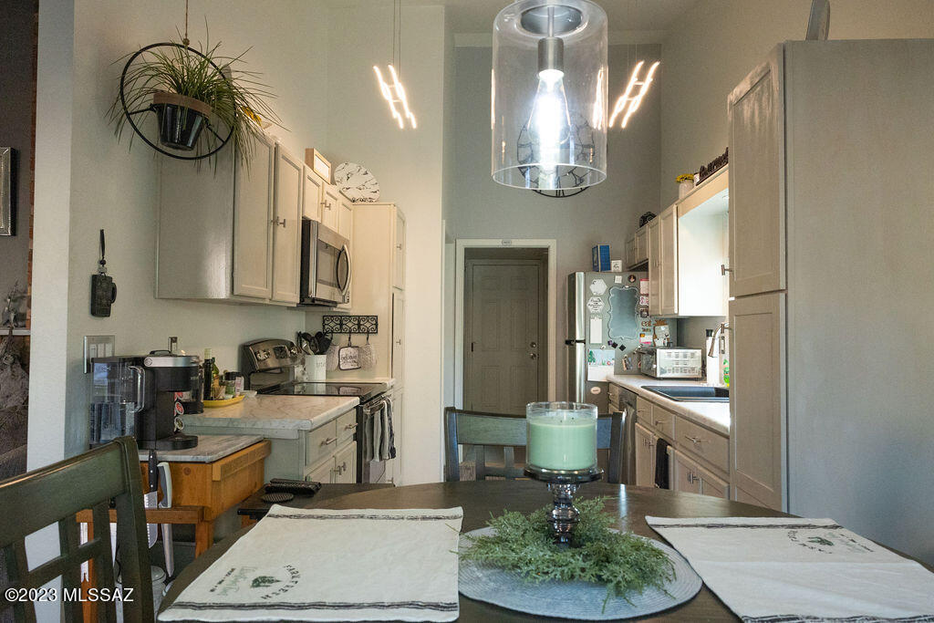 Gatewood Ranch (92-293) - Residential