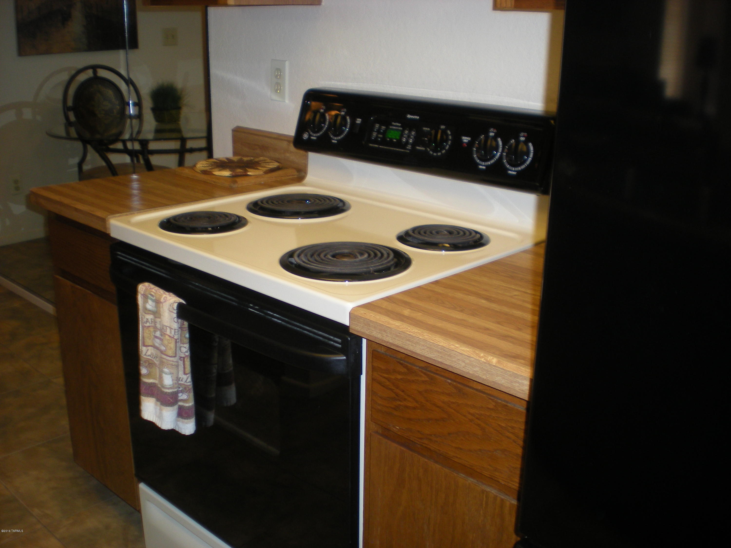 Summertree Condominiums (1-224) - Residential Lease