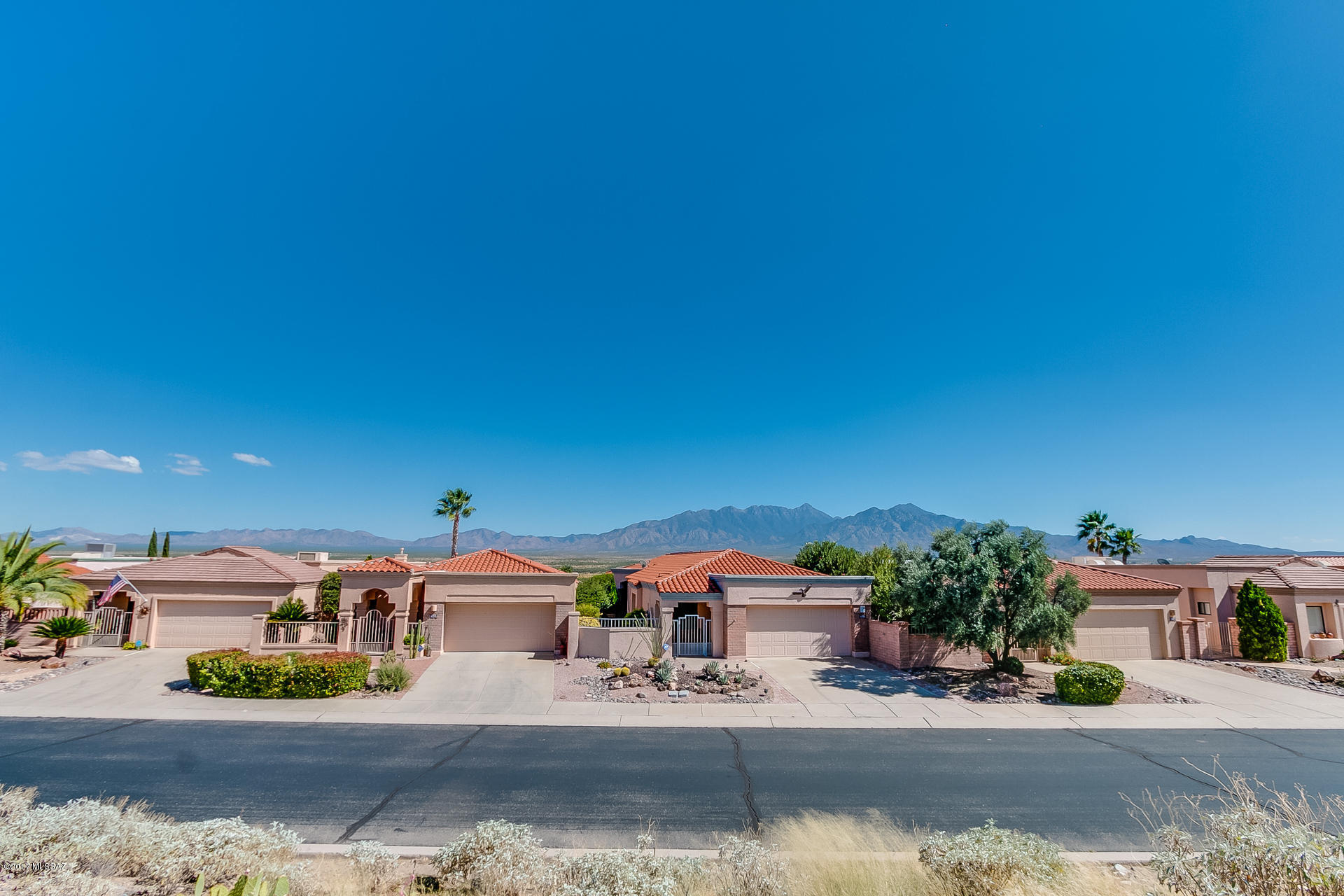 San Ignacio Vistas (101-113,224-228) - Residential
