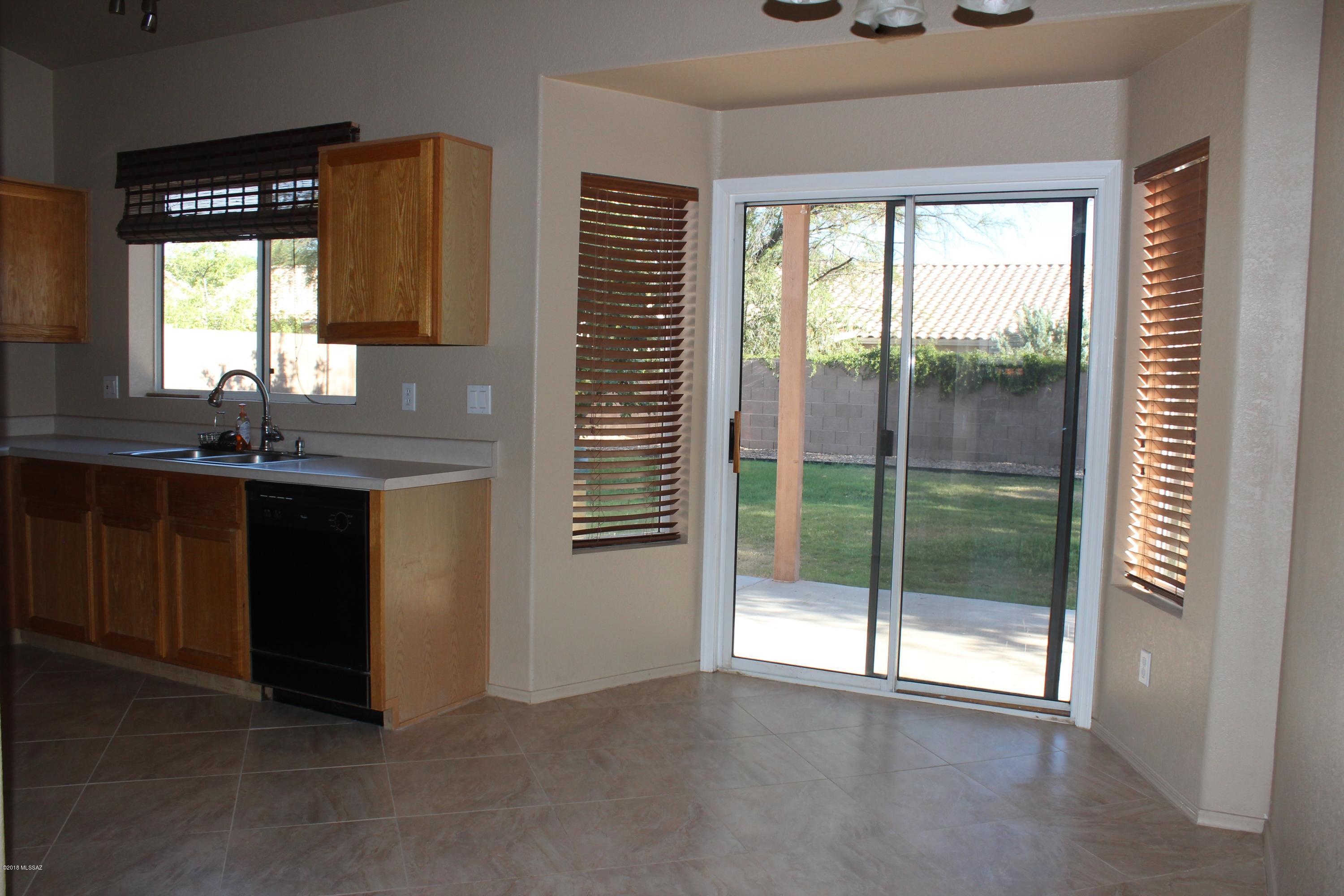 Hacienda Del Oro (1-78) - Residential