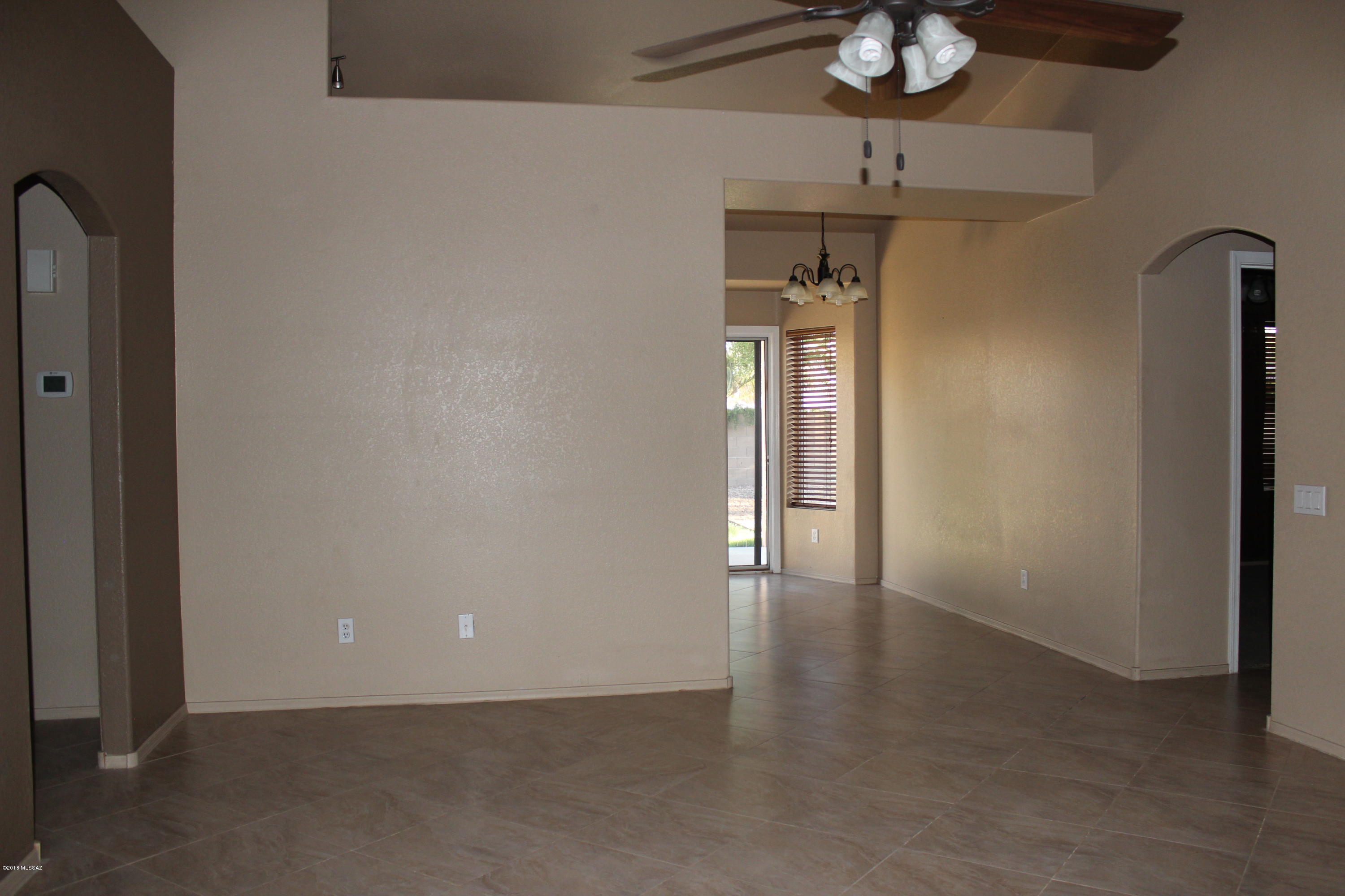 Hacienda Del Oro (1-78) - Residential