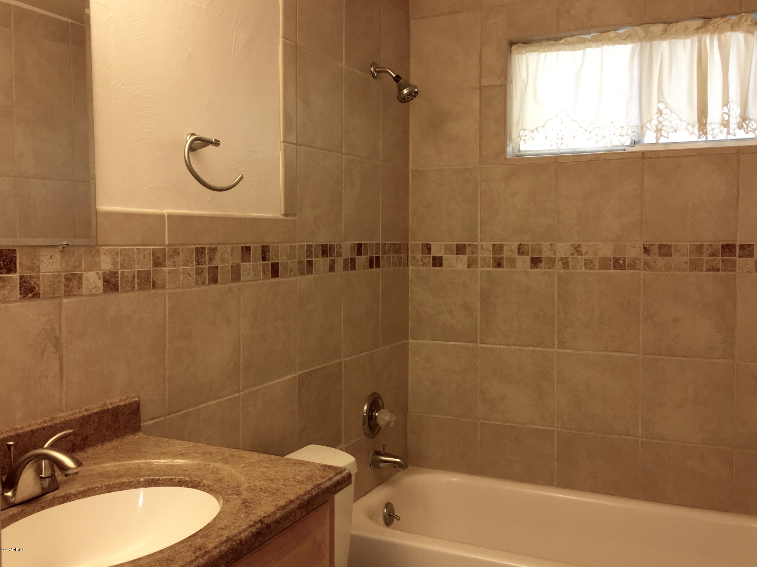 Rancho Catalina(107-221) - Residential