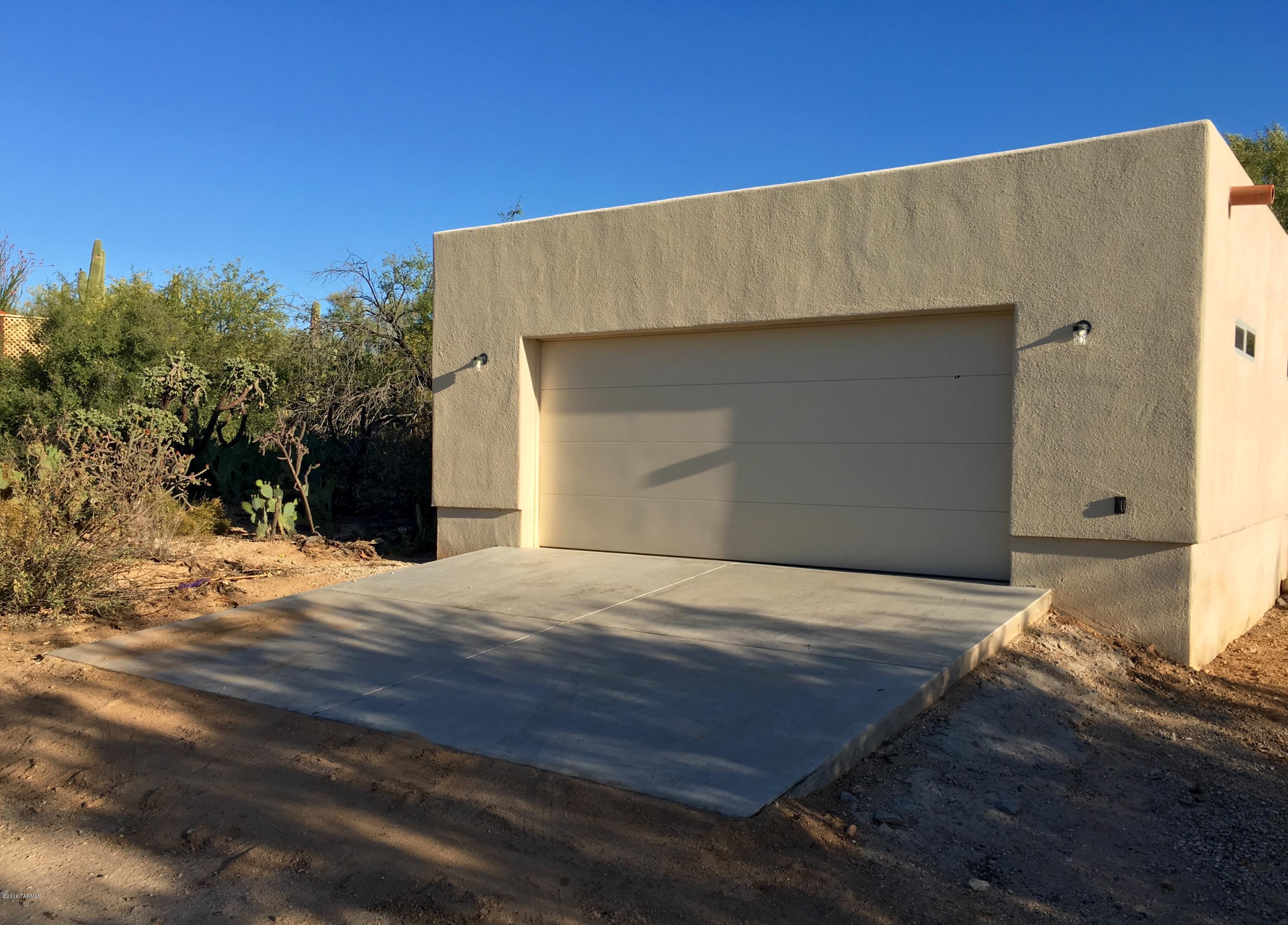 Rancho Catalina(107-221) - Residential