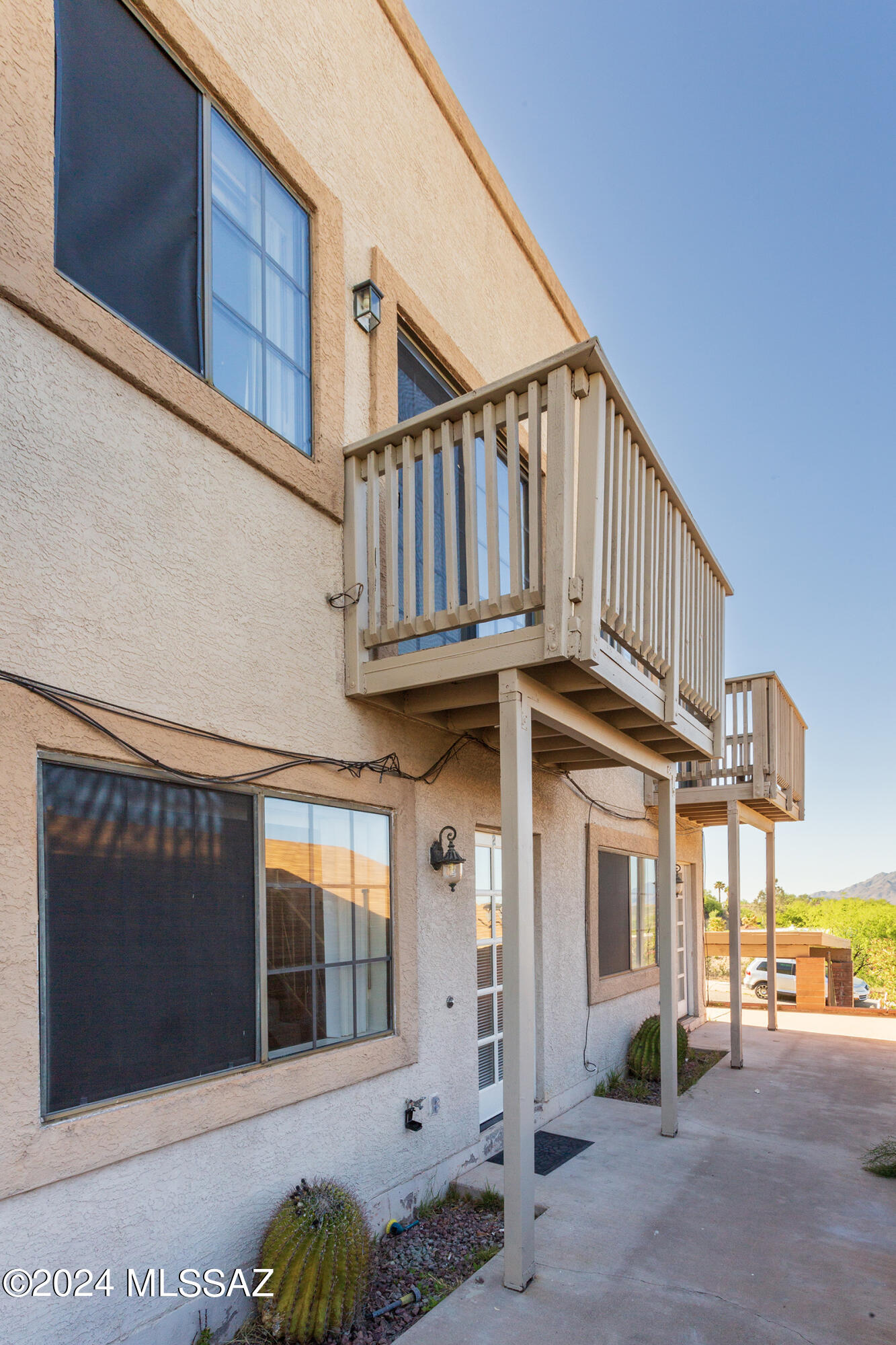 Rolling Hills - Residential Lease