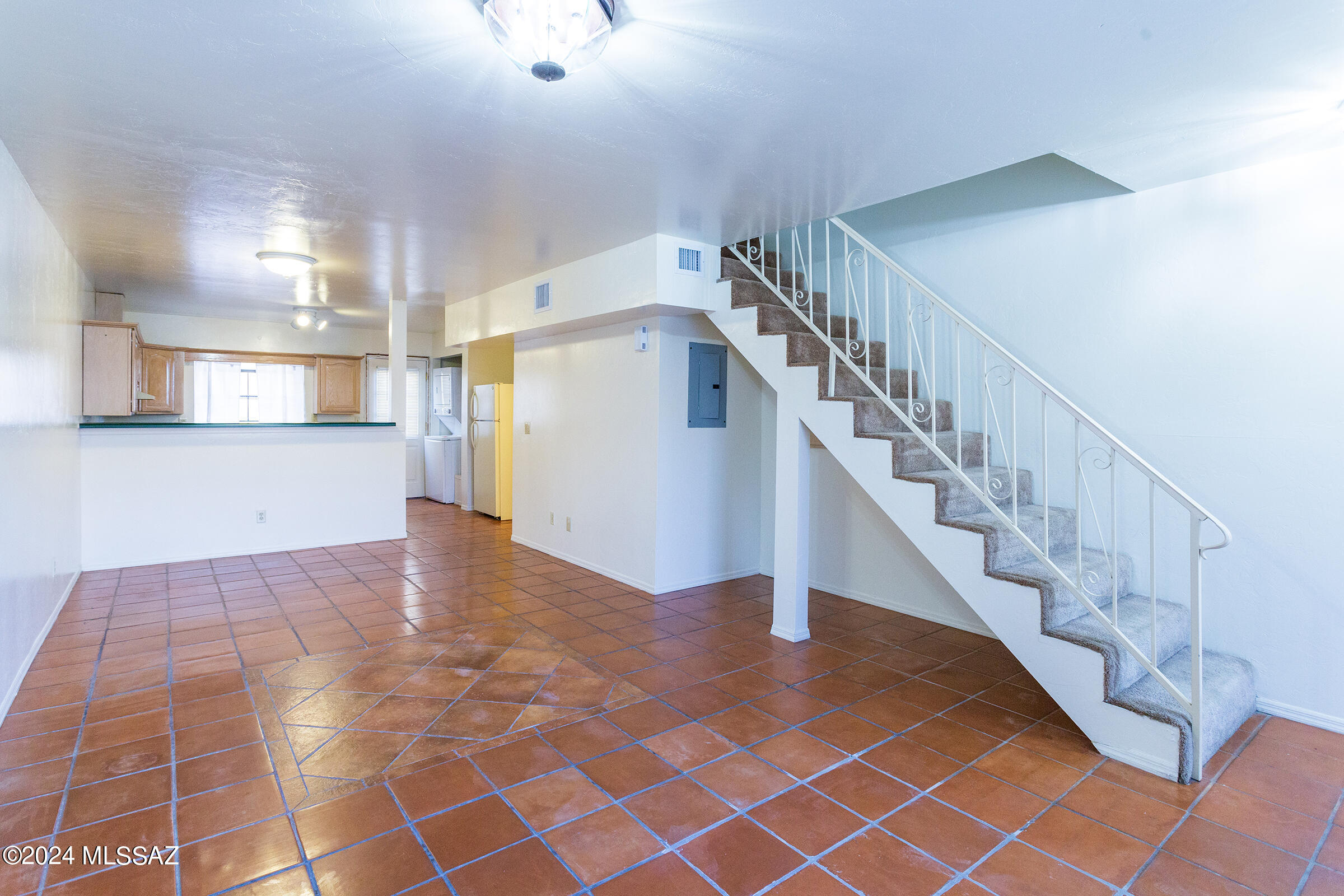 Rolling Hills - Residential Lease
