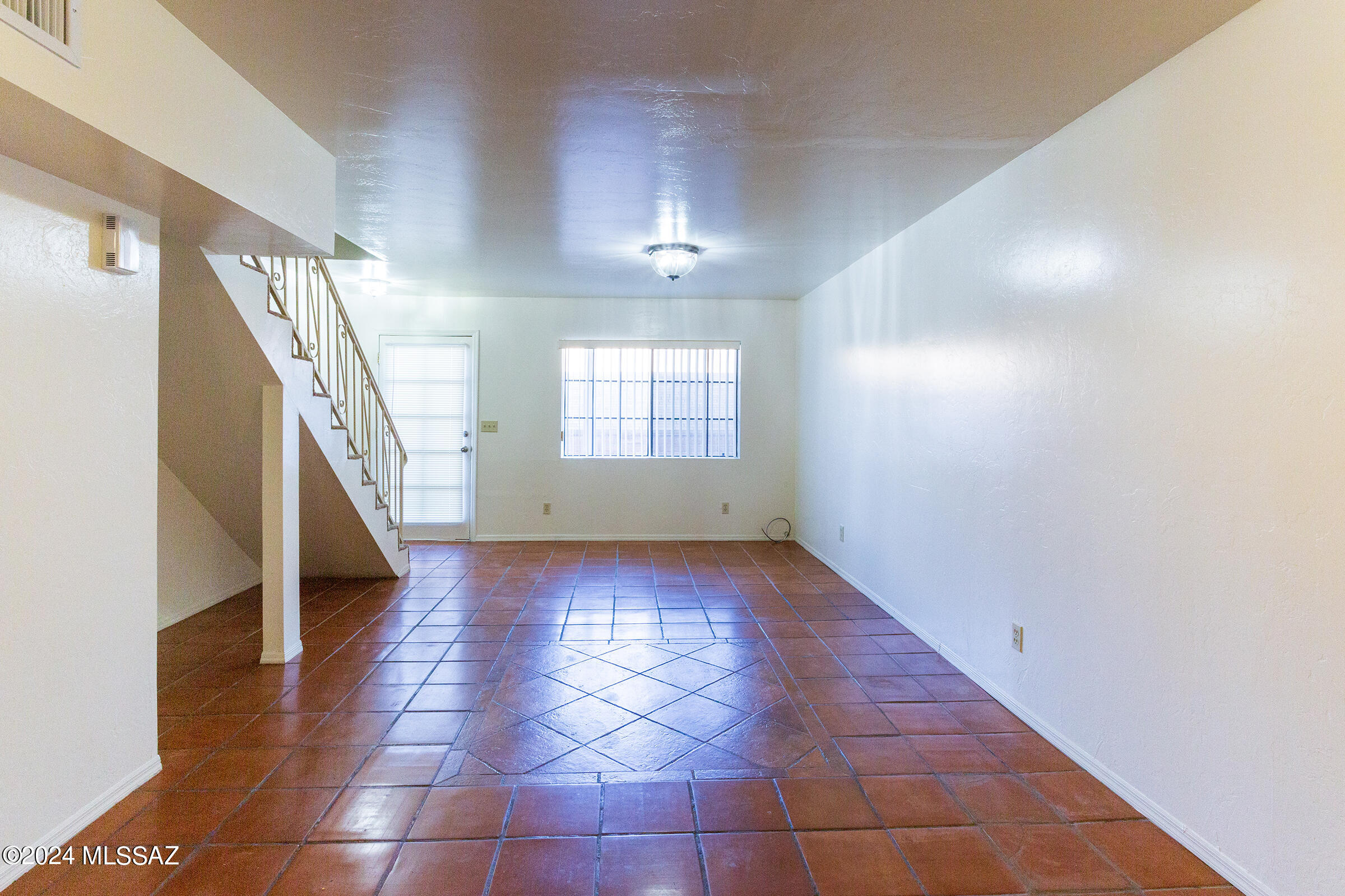 Rolling Hills - Residential Lease