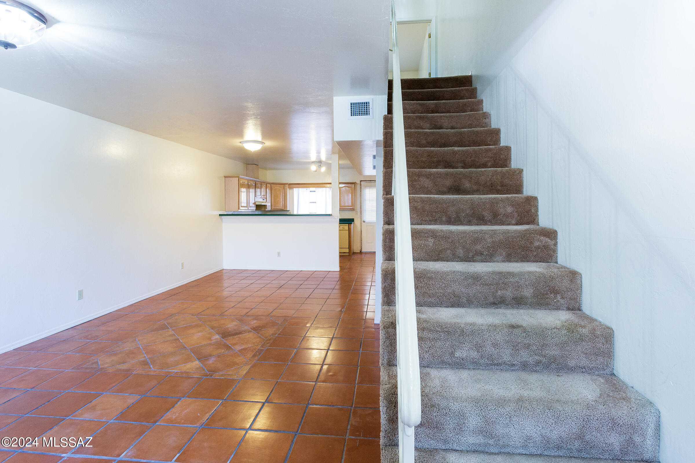 Rolling Hills - Residential Lease