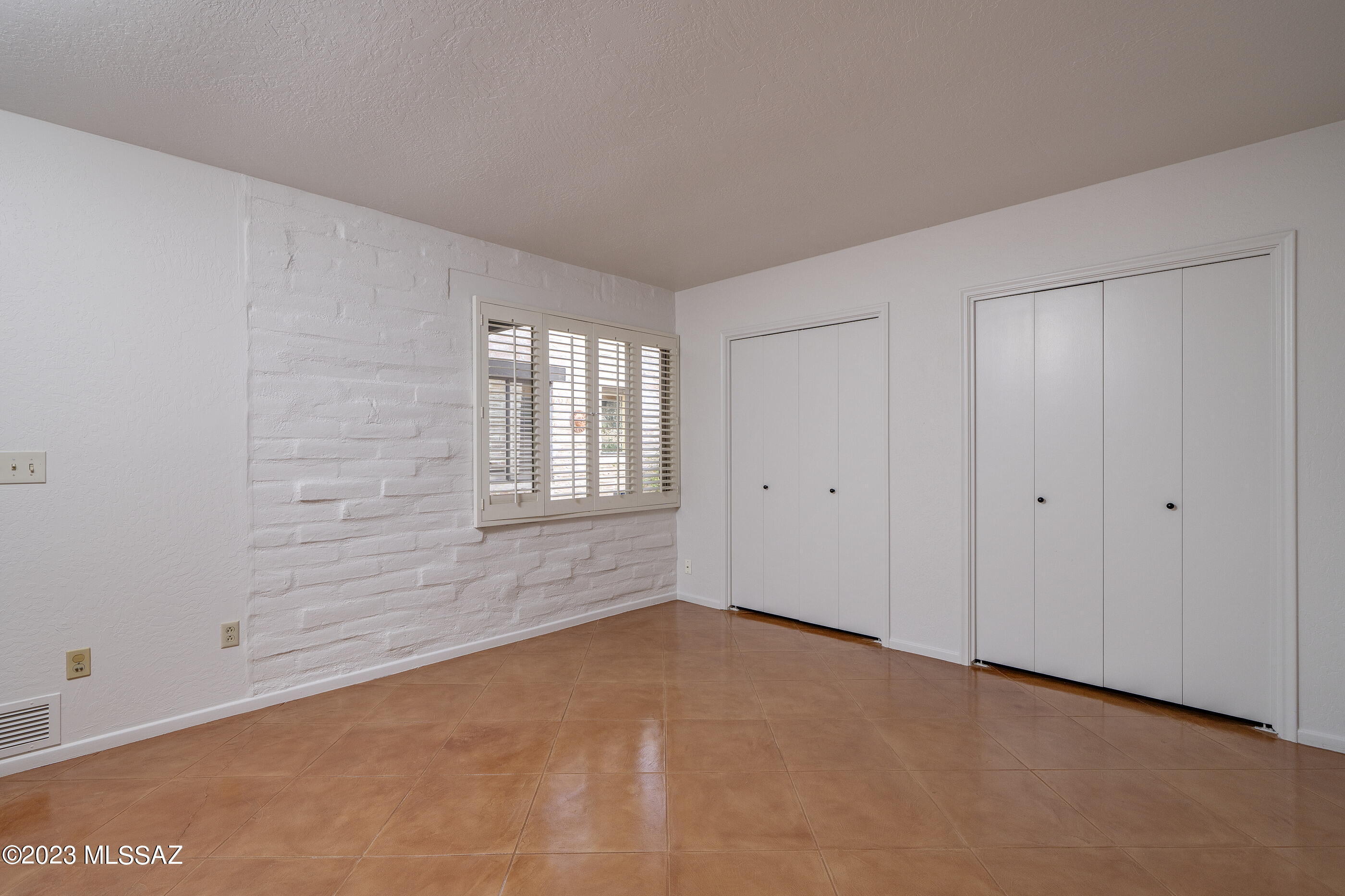 Posada Real Townhomes (1-16) - Residential