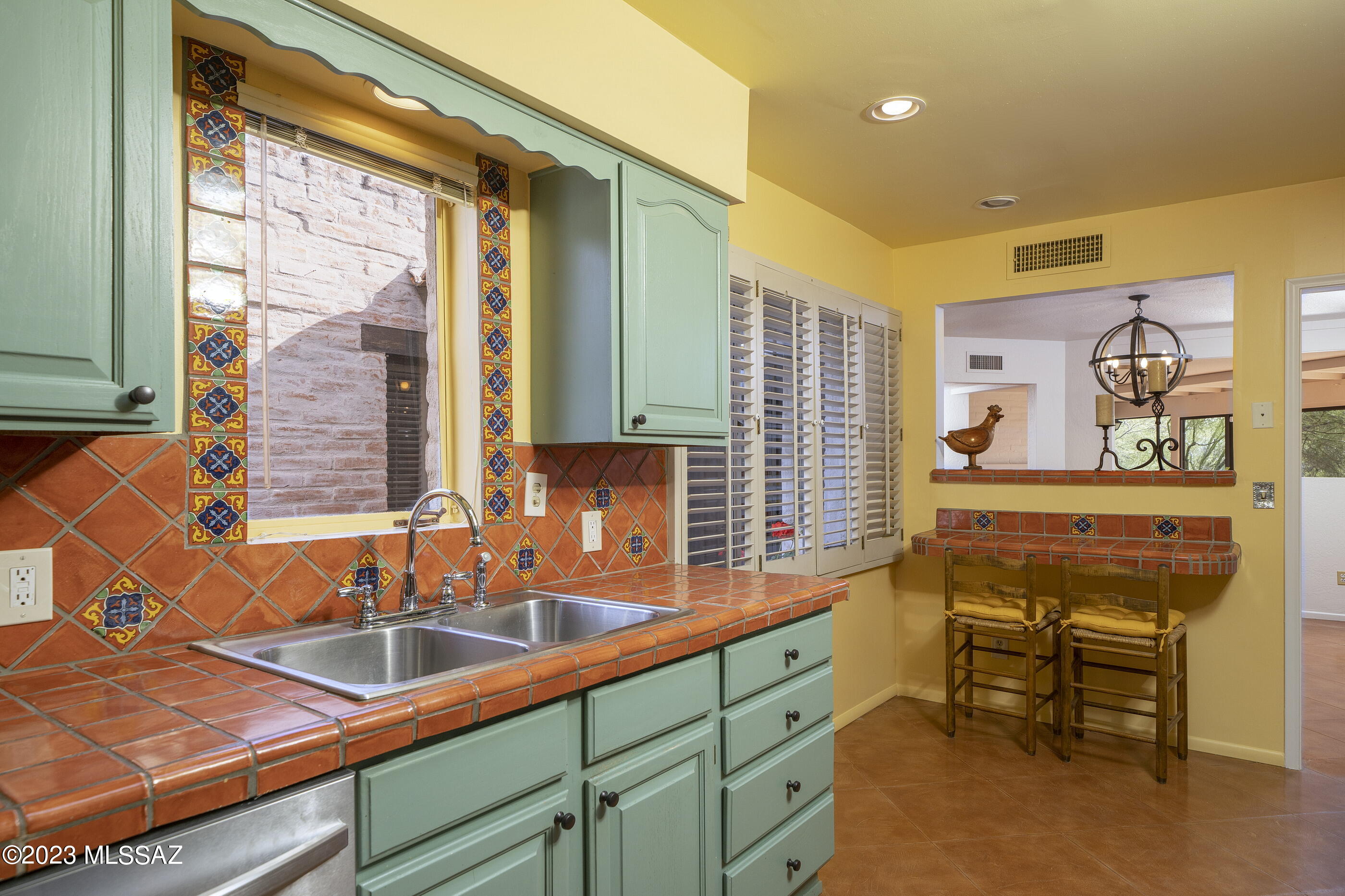 Posada Real Townhomes (1-16) - Residential