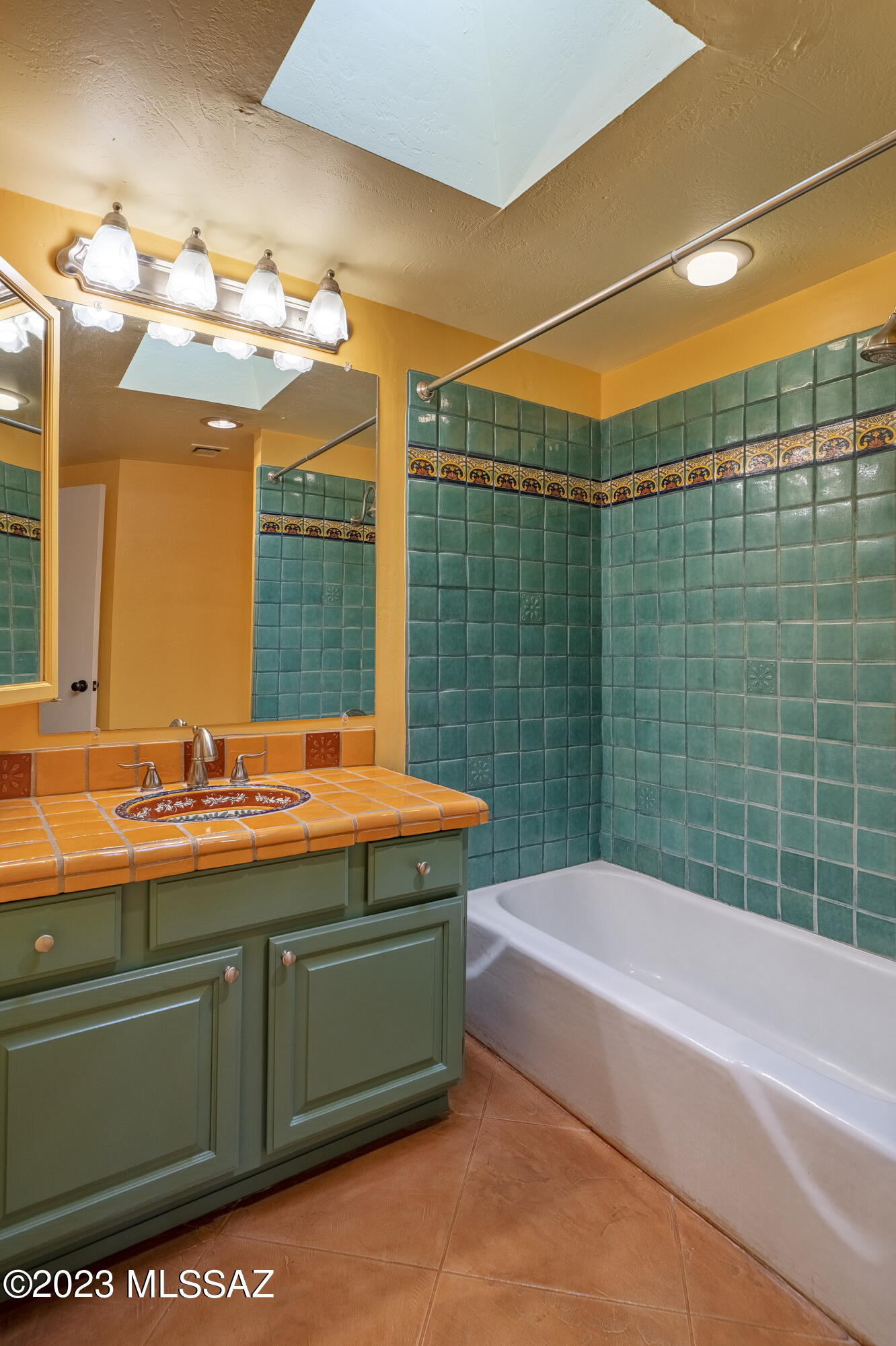 Posada Real Townhomes (1-16) - Residential