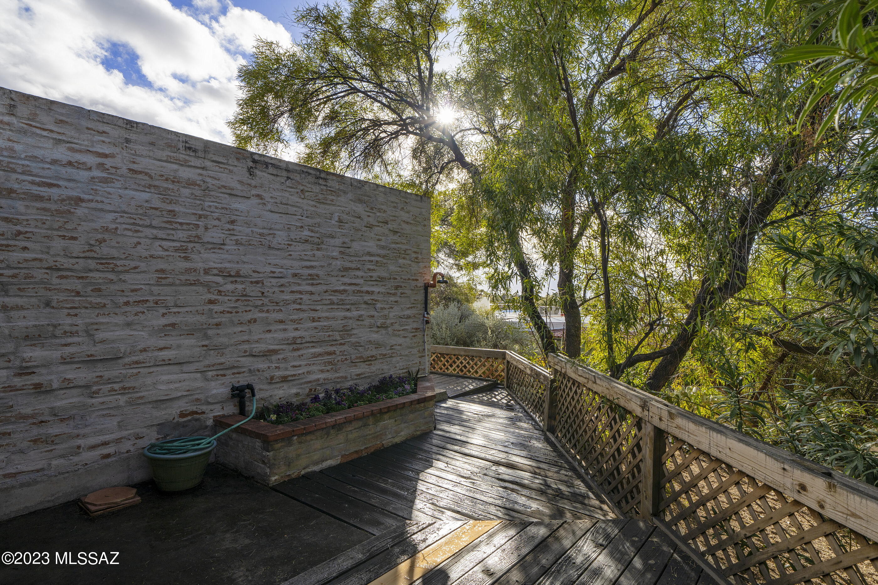 Posada Real Townhomes (1-16) - Residential