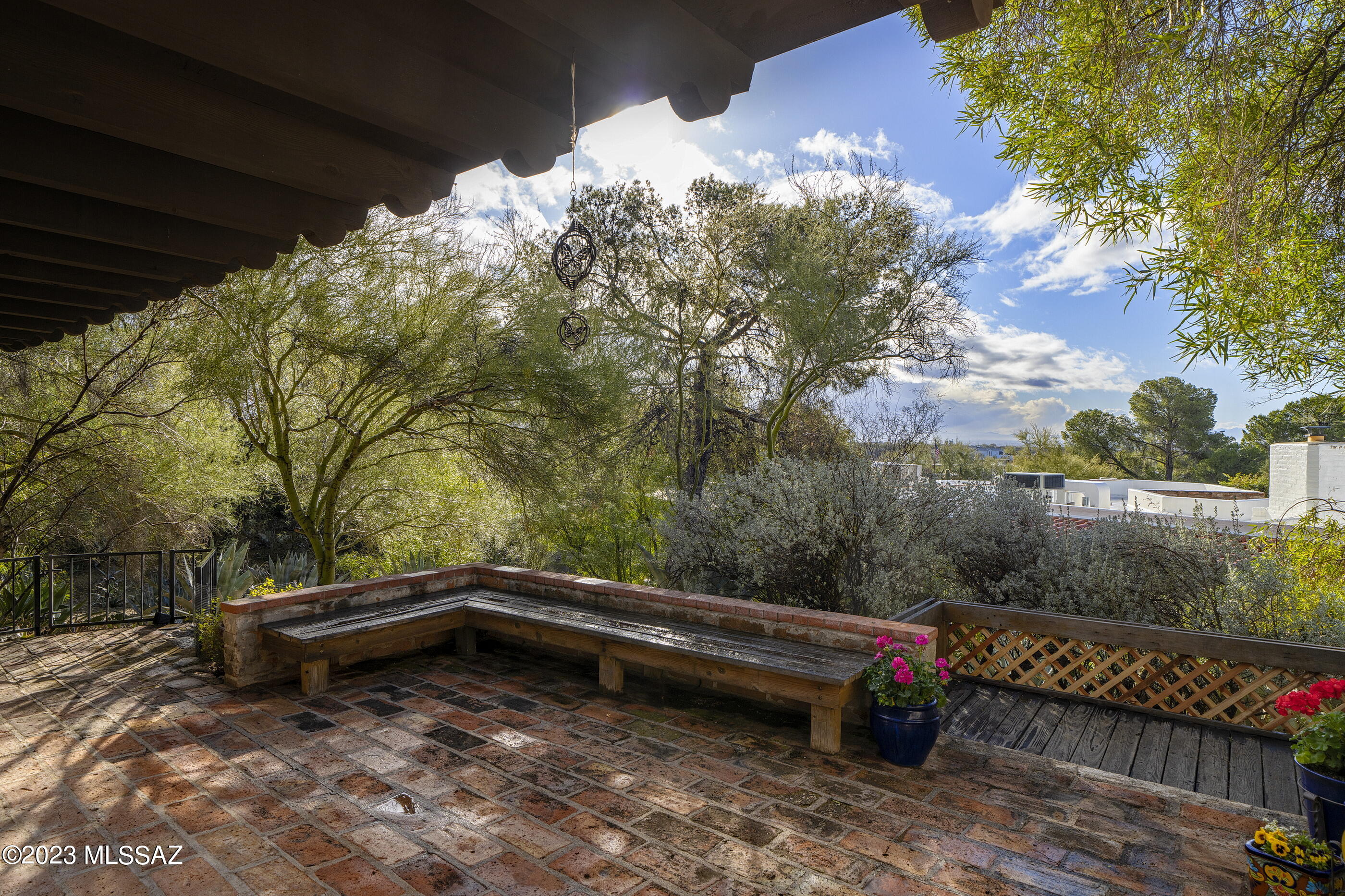 Posada Real Townhomes (1-16) - Residential