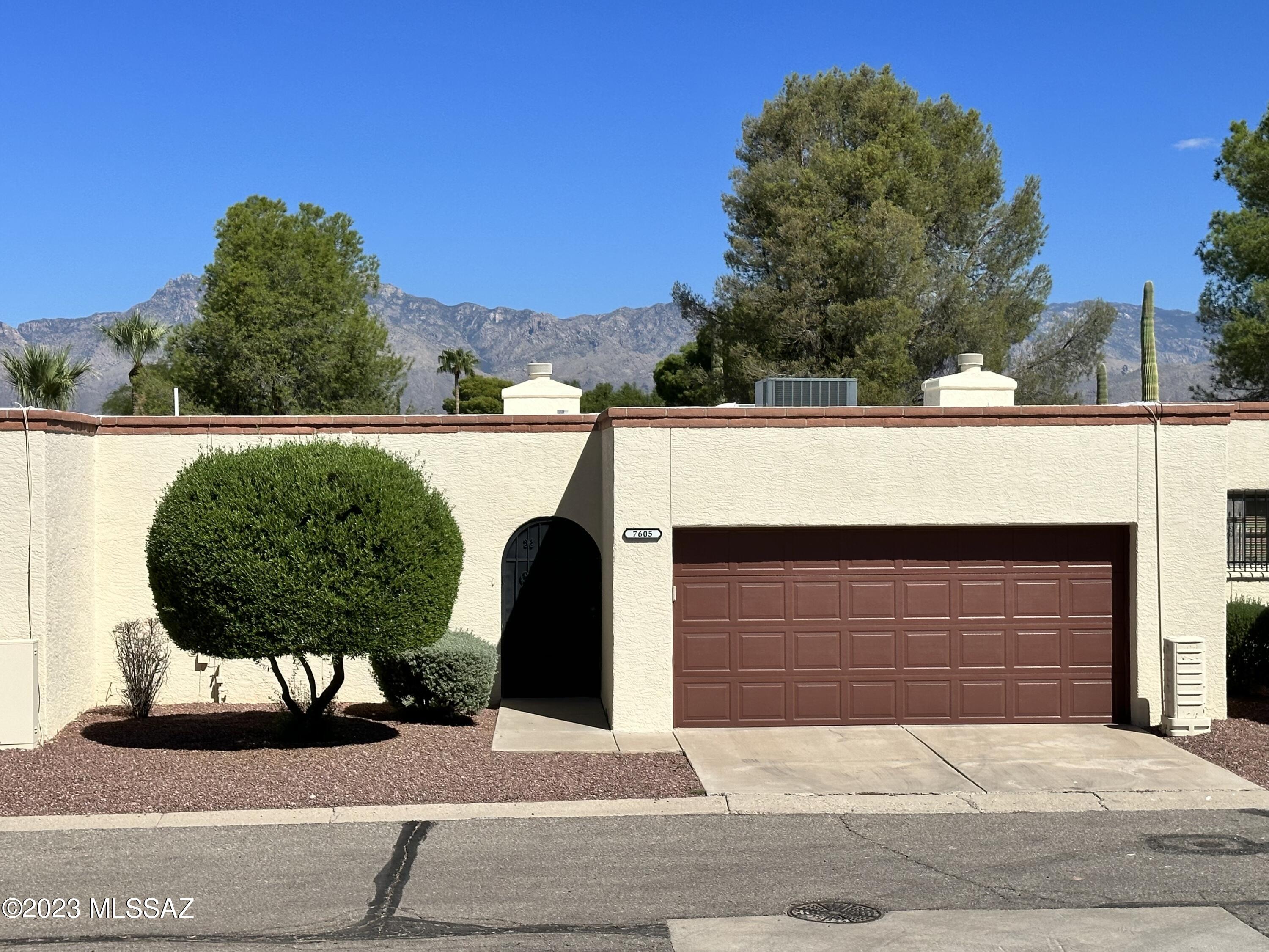 Welcome to Samprese Estates. A well manicured community w/ majestic views. As a resident you will enjoy a Blanket Ins Policy, Front Yard Maint, Street Maint, Clubhouse, Pool & Recreation Room. All units Recently painted exterior. This spacious Townhouse features 2 large bedrooms & 2 full bathrooms. New eggshell interior paint is washable. Large 2 car garage w/ storage & laundry closets. Newer AC unit 02/20 w/parts warranty & water heater. Dual exit/entry to relaxing-picturesque back yard. Close proximity to shopping & dinning.